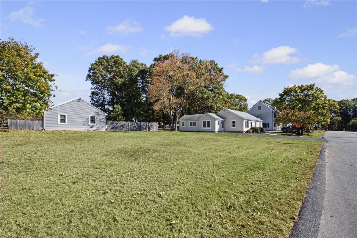 13 Oakdale Road Property Photo 23