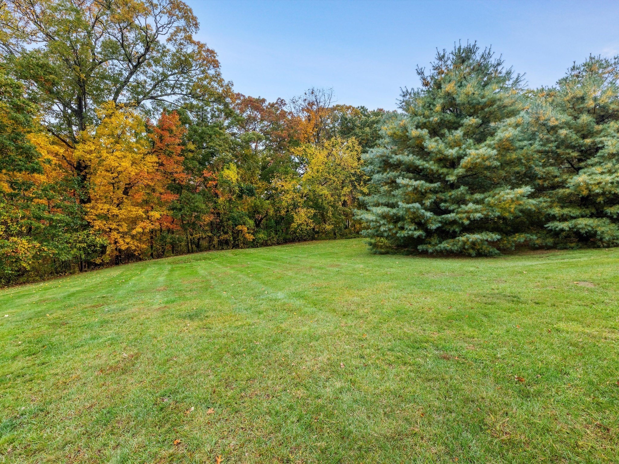 40 Powder Hill Way # 40 Property Photo 3