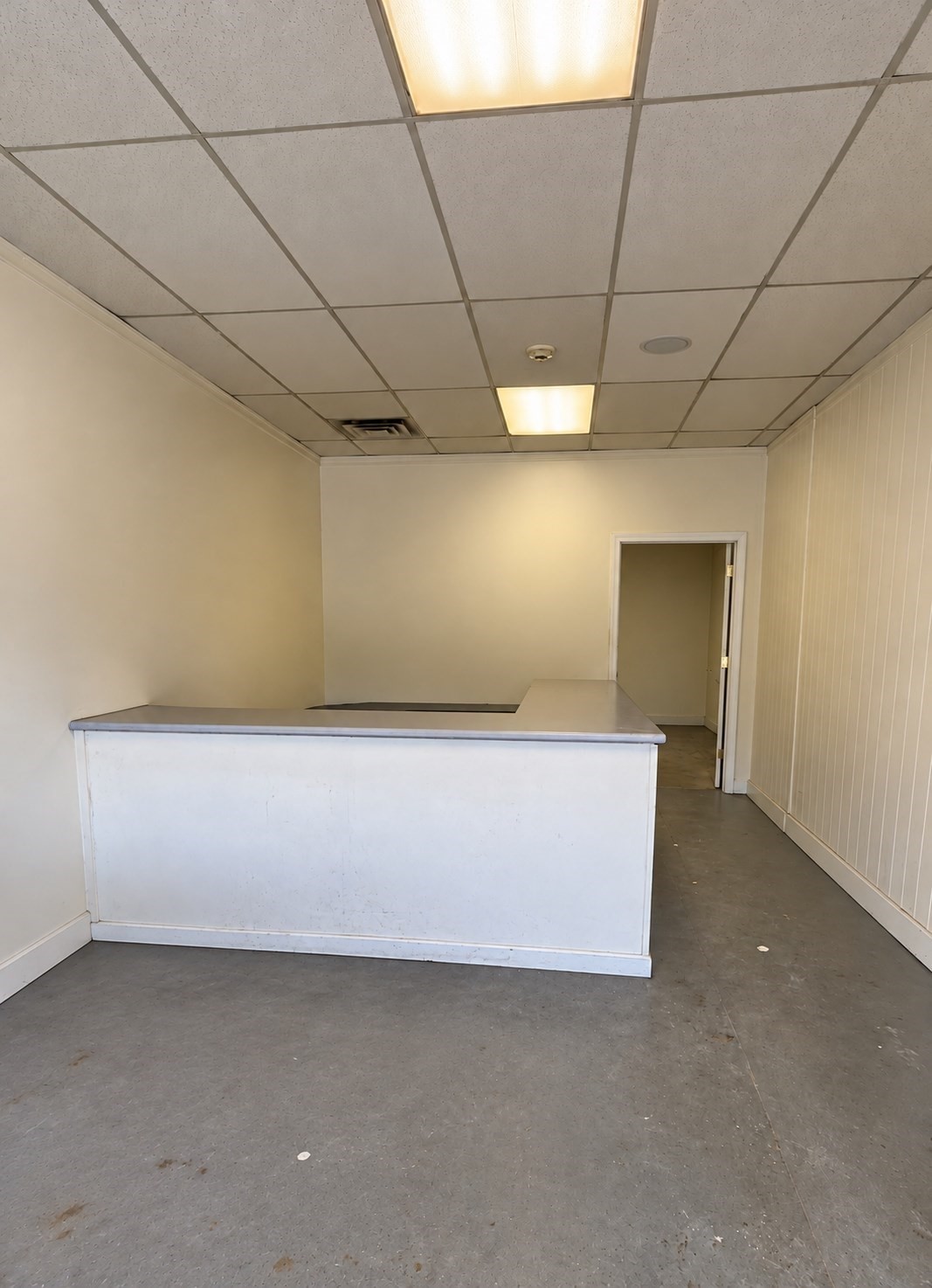 839 Park St Property Photo 2