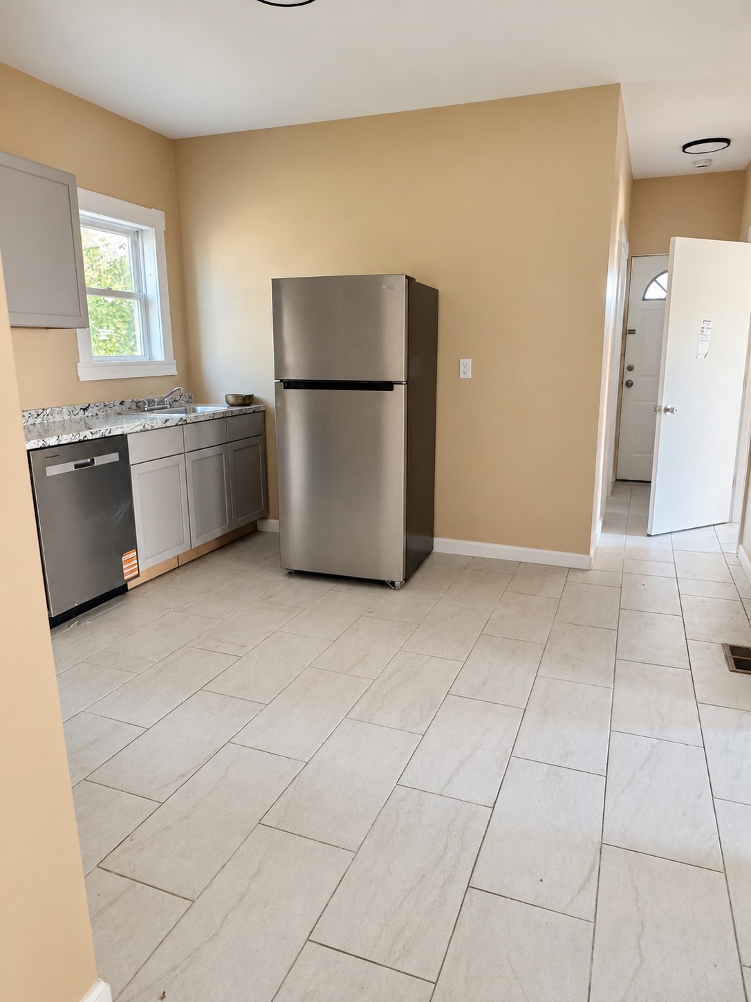 10 Wilkins Pl Property Photo 3