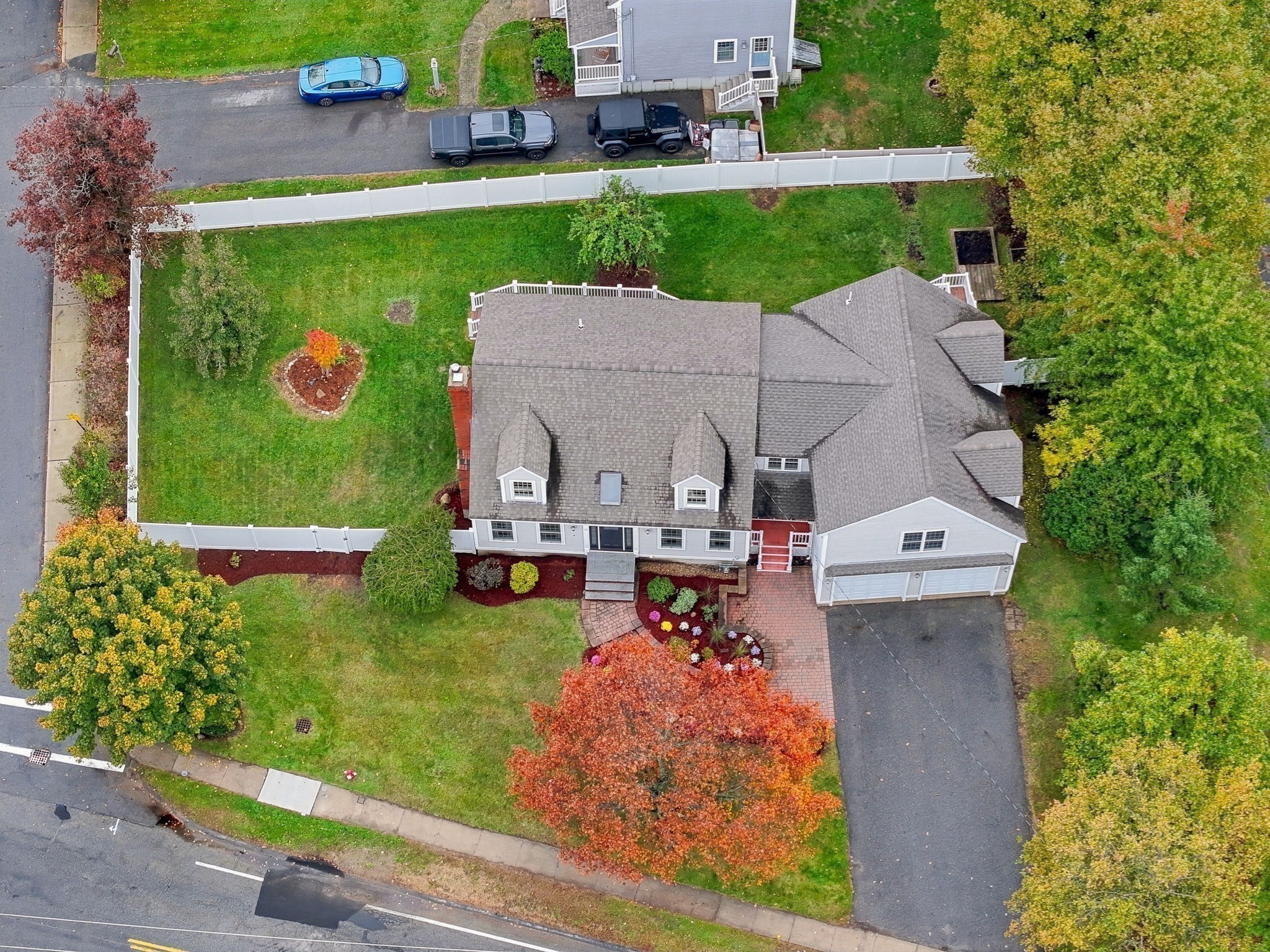 14 South Hampton Rd Property Photo 4