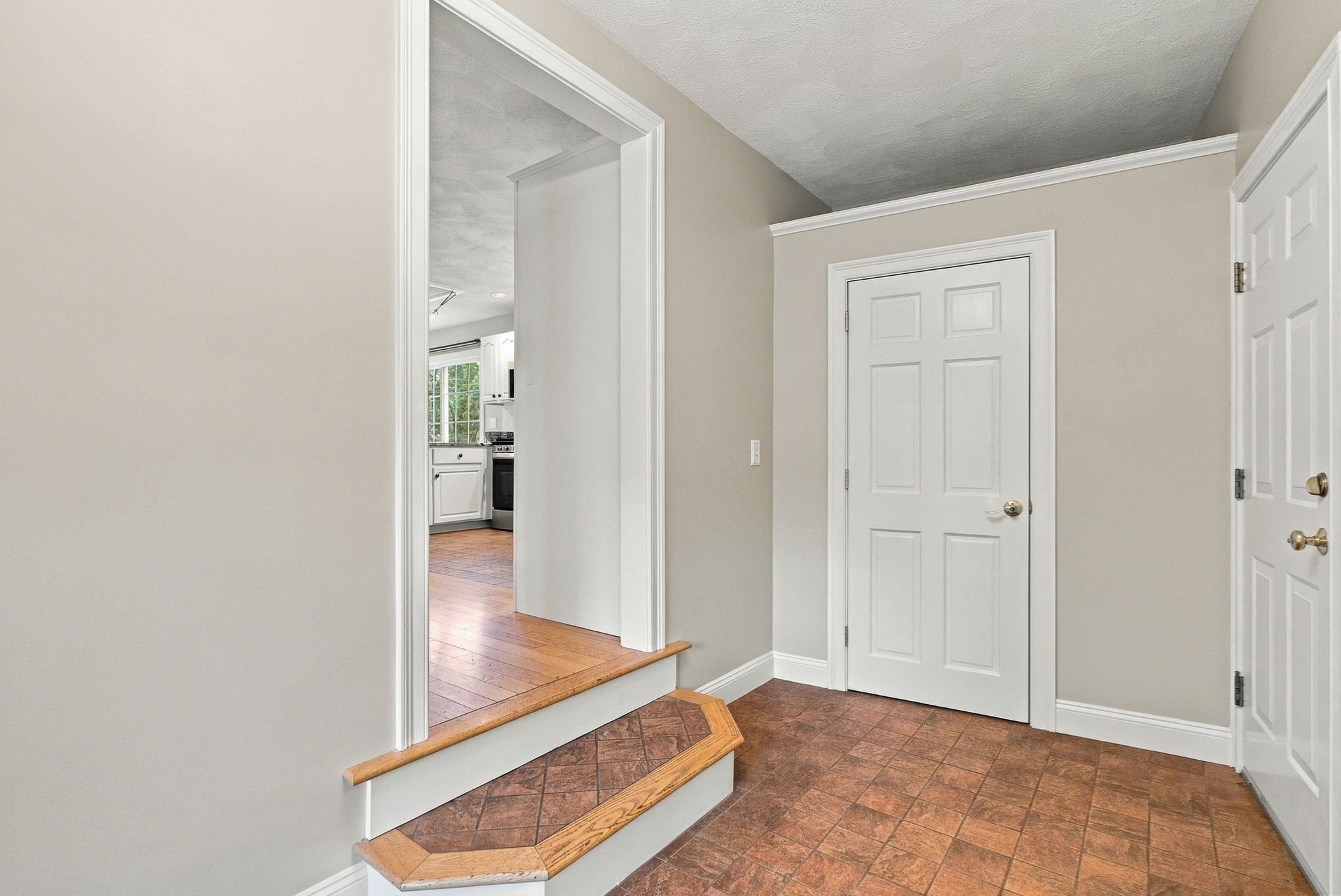 14 South Hampton Rd Property Photo 19