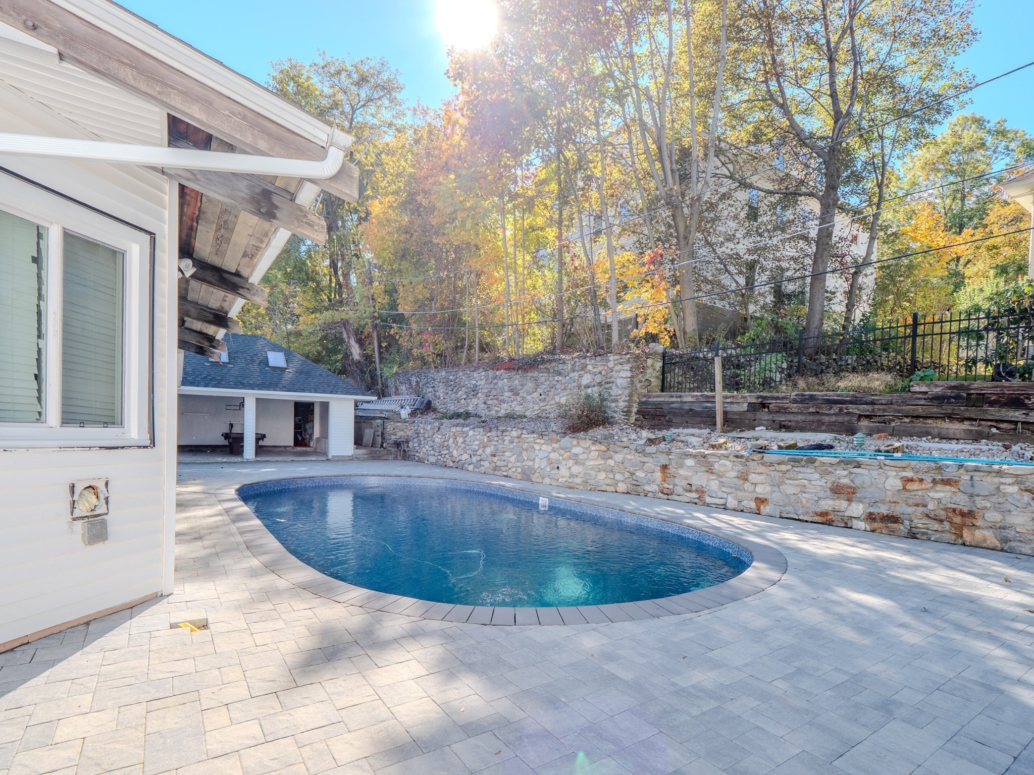 16 Morningside Rd Property Photo 4