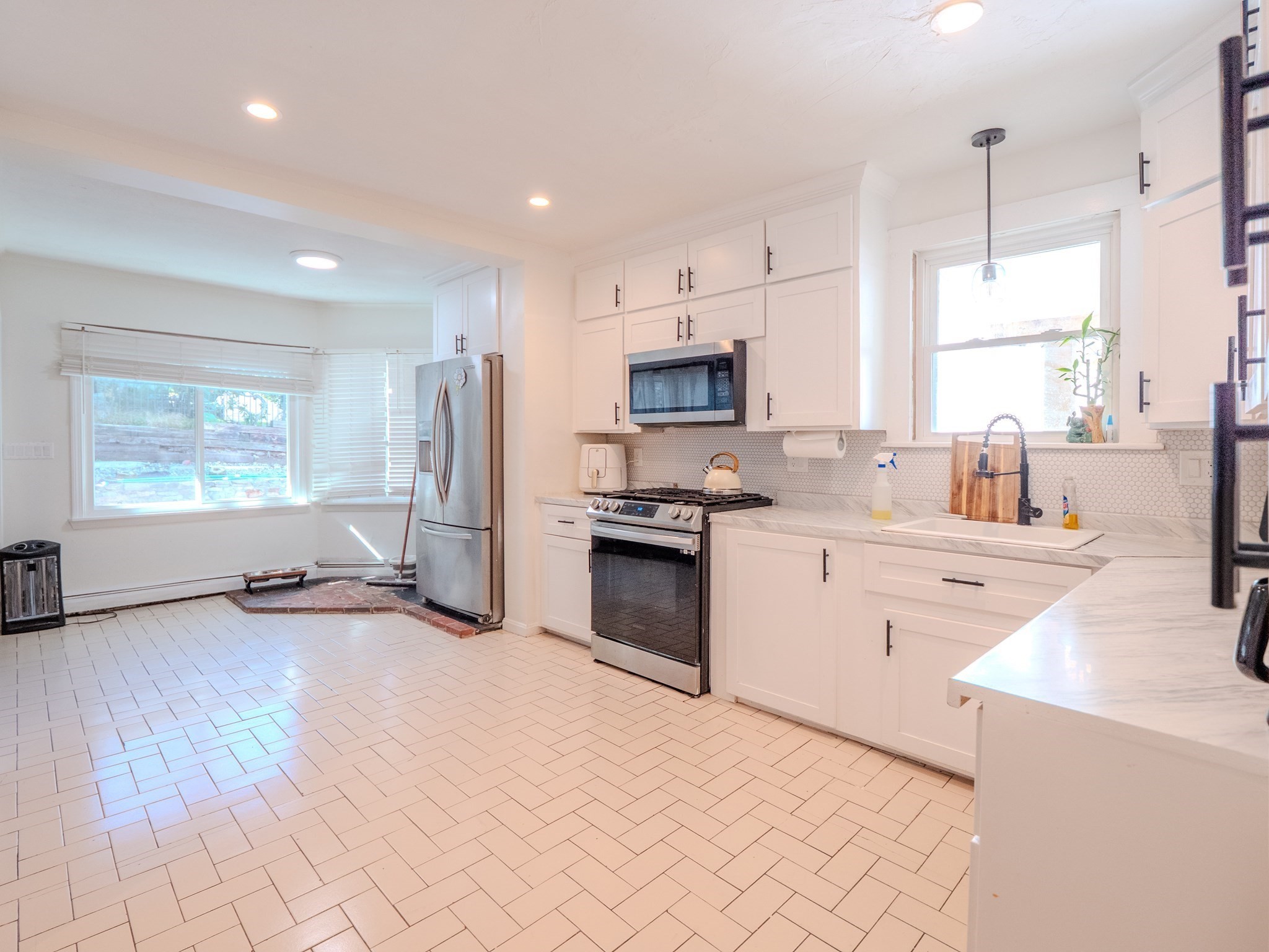 16 Morningside Rd Property Photo 16