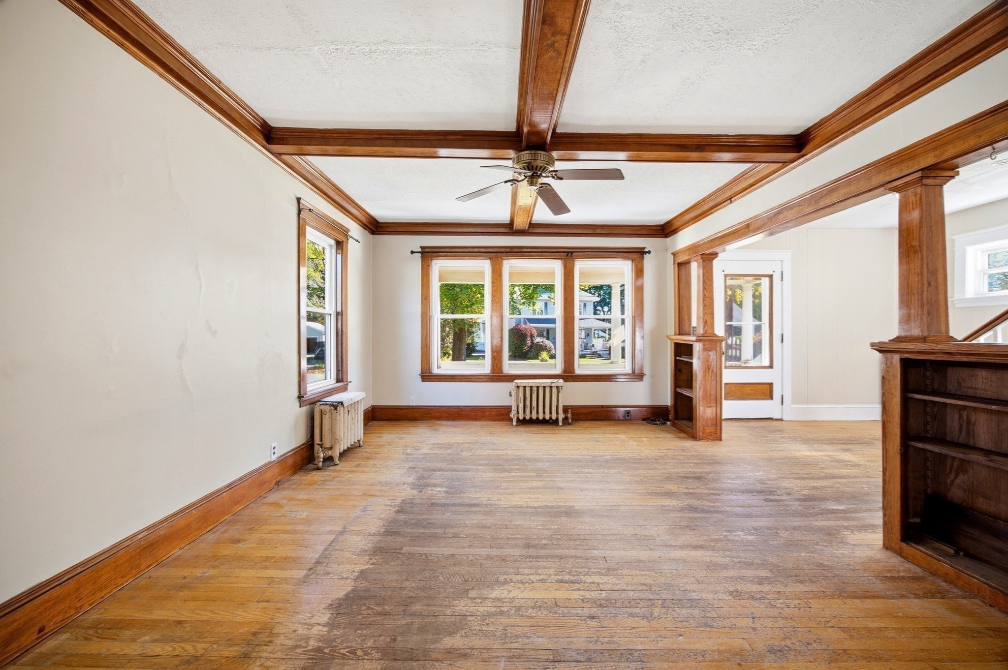 25 Park Ave Property Photo 17