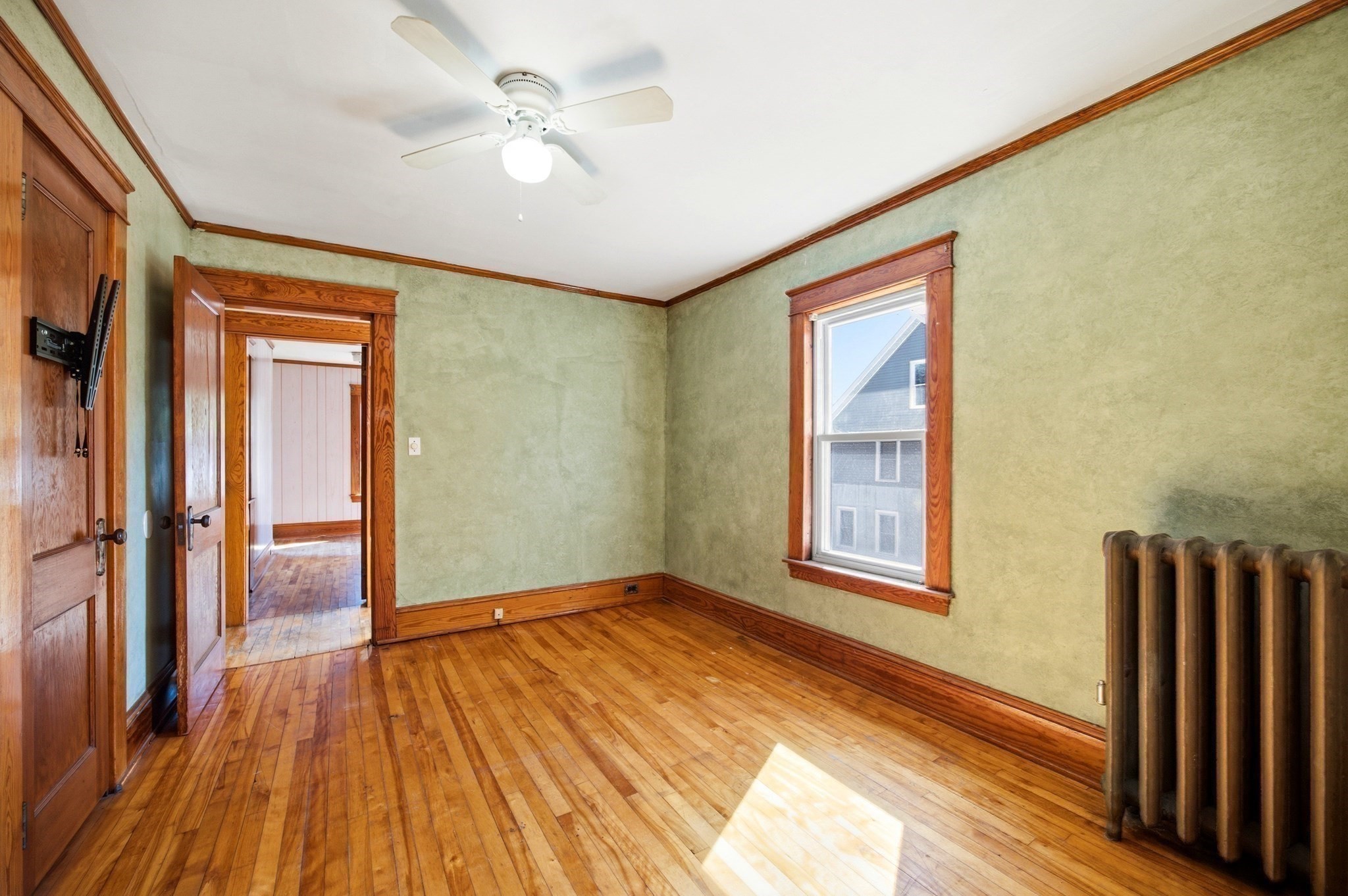 25 Park Ave Property Photo 27