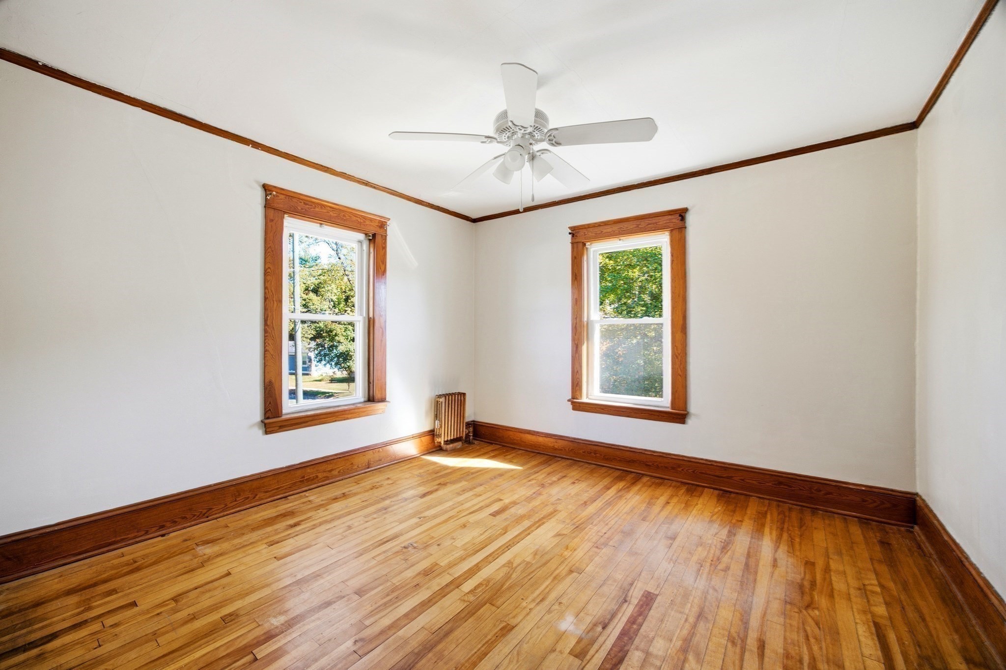 25 Park Ave Property Photo 28