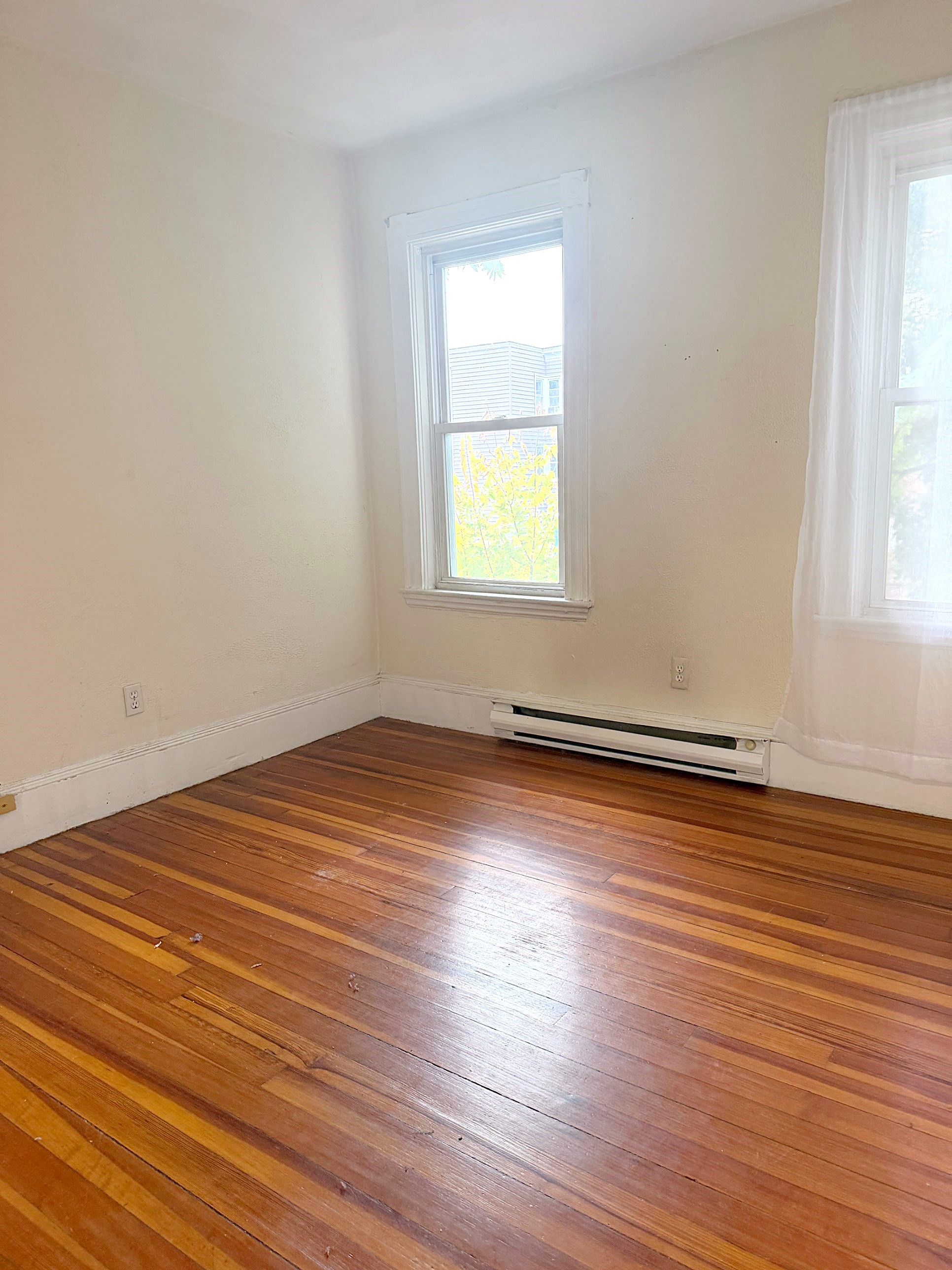 377a Cardinal Medeiros # 6 Property Photo 10