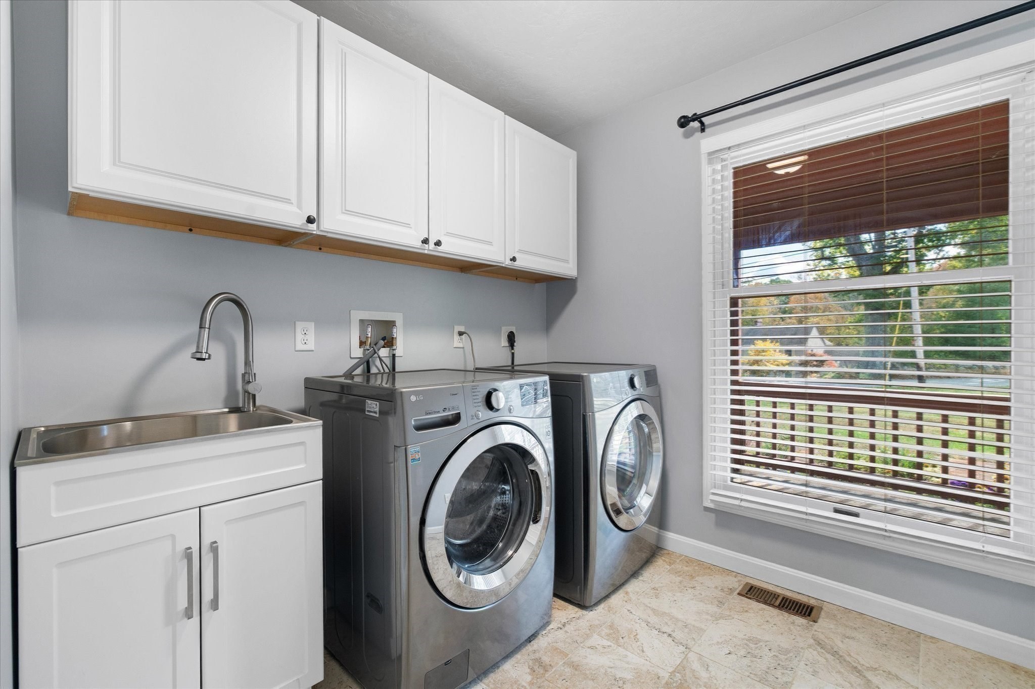 164 Baldwin Street Property Photo 25