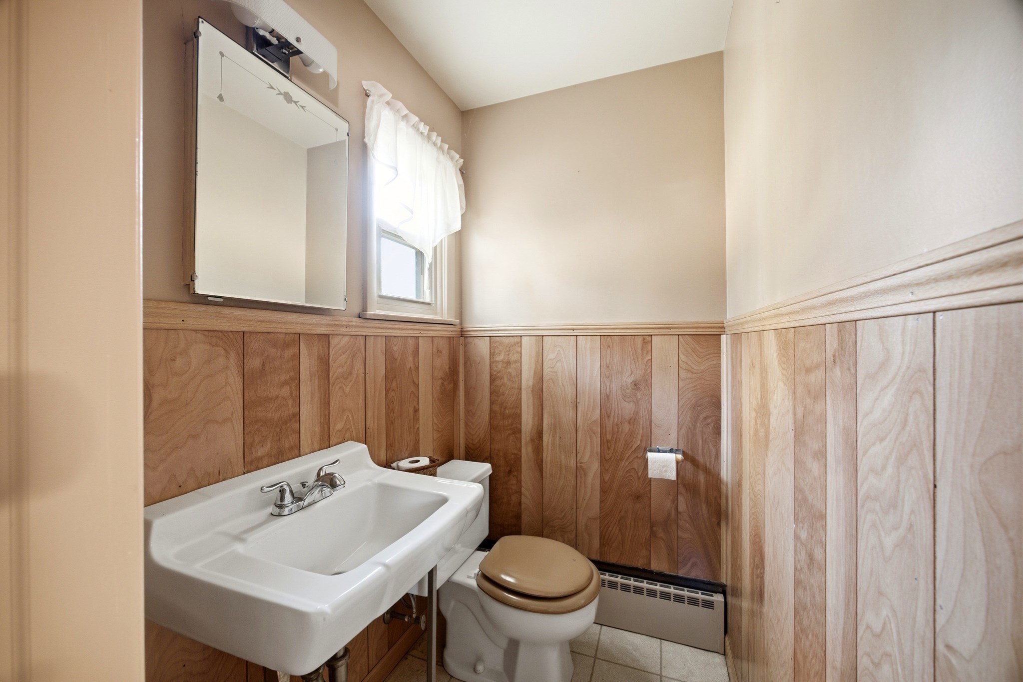 26 Fern St. Property Photo 28