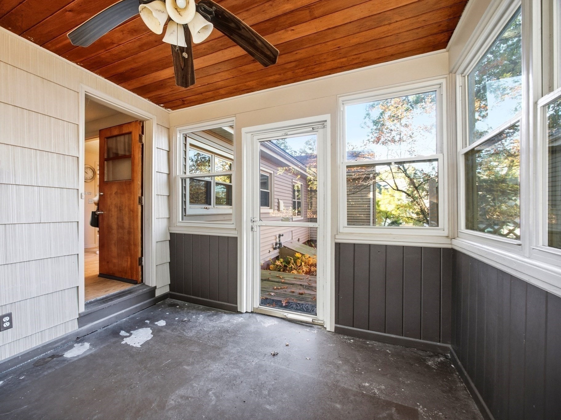 26 Fern St. Property Photo 35