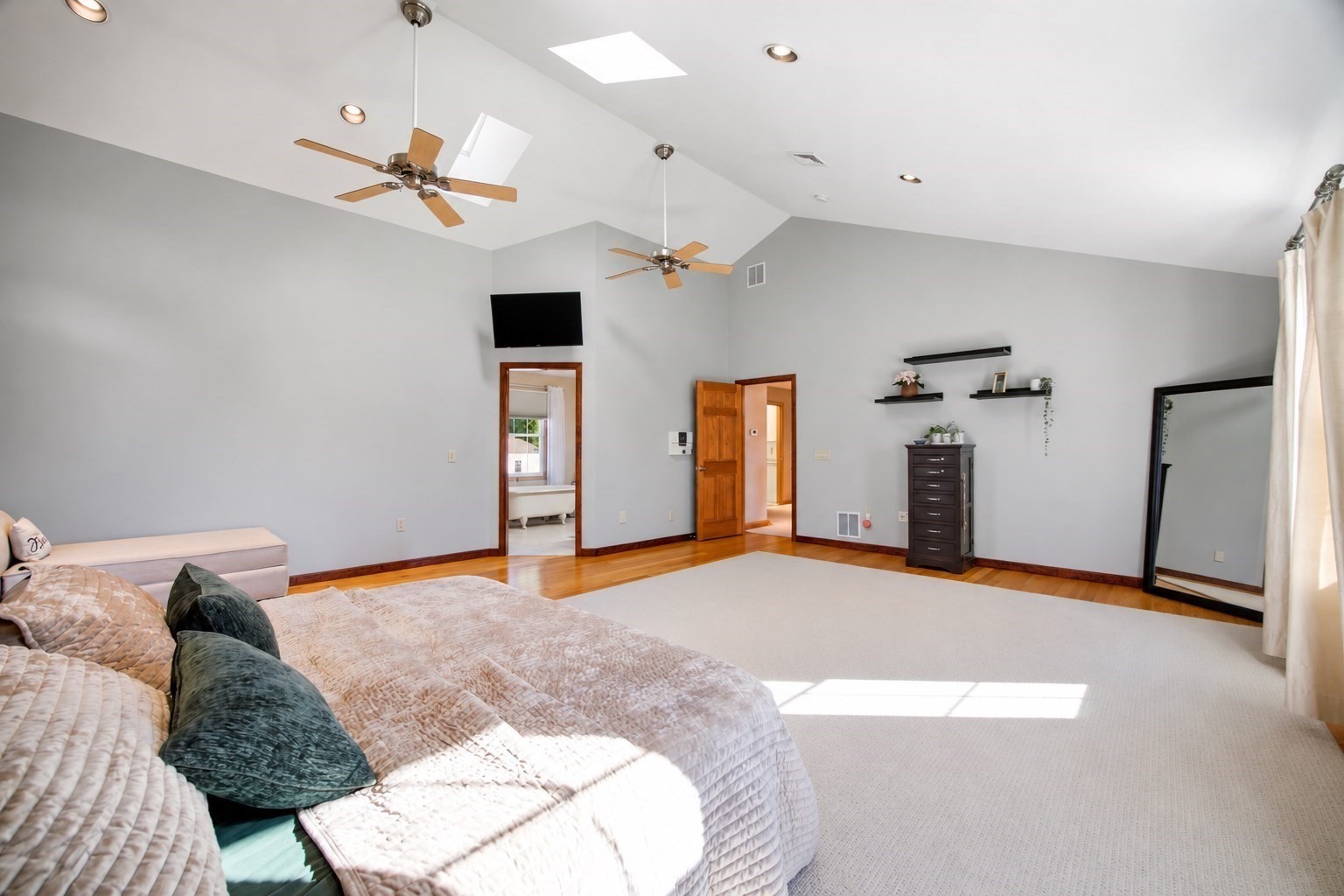37 Upland Rd Property Photo 29