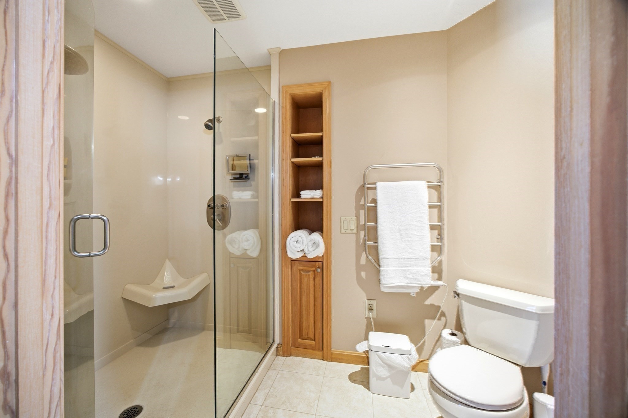 37 Upland Rd Property Photo 31