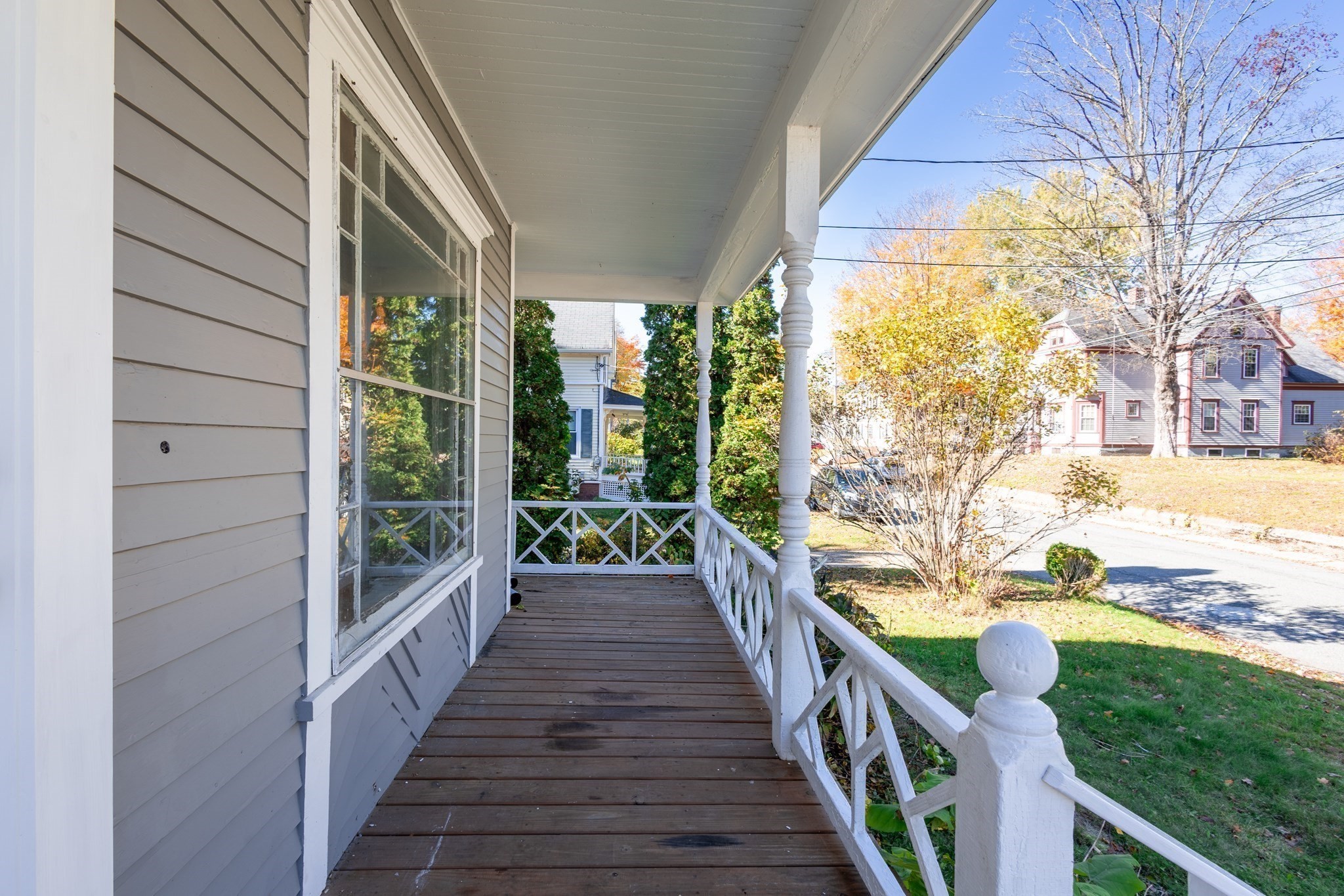 50 E Myrtle St Property Photo 4