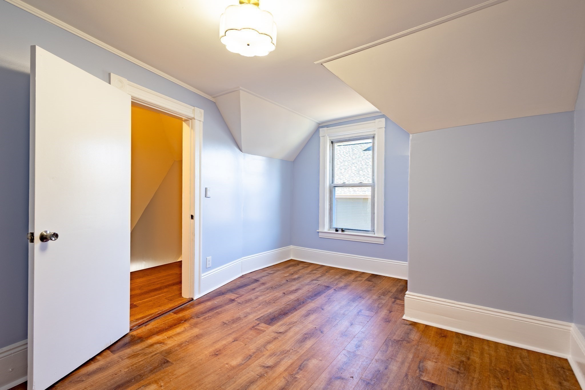 50 E Myrtle St Property Photo 32