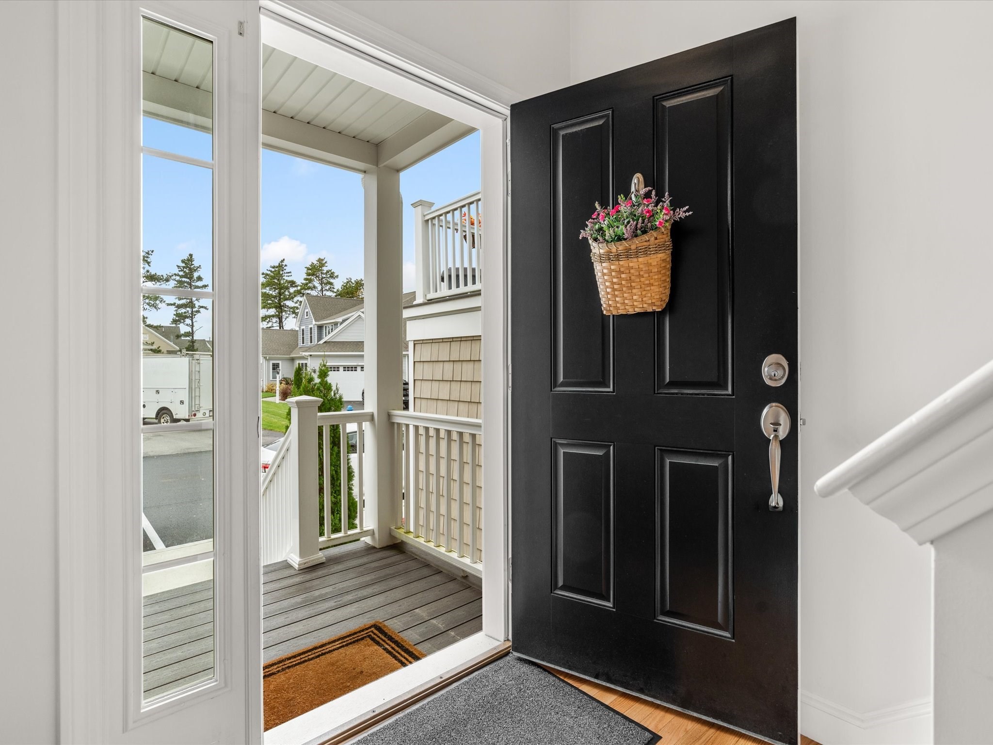 7 Meadowbrook Dr Property Photo 2