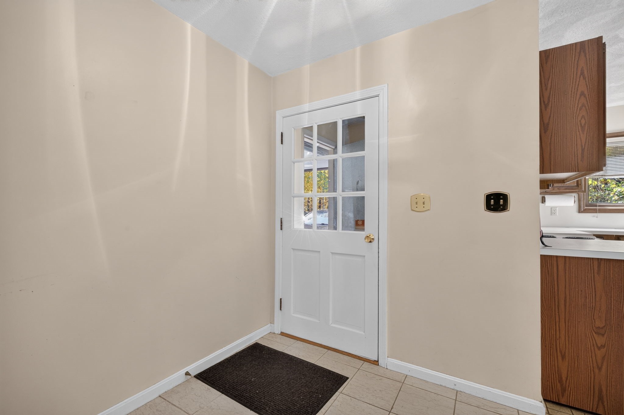 401 Colonial Drive # 38 Property Photo 4