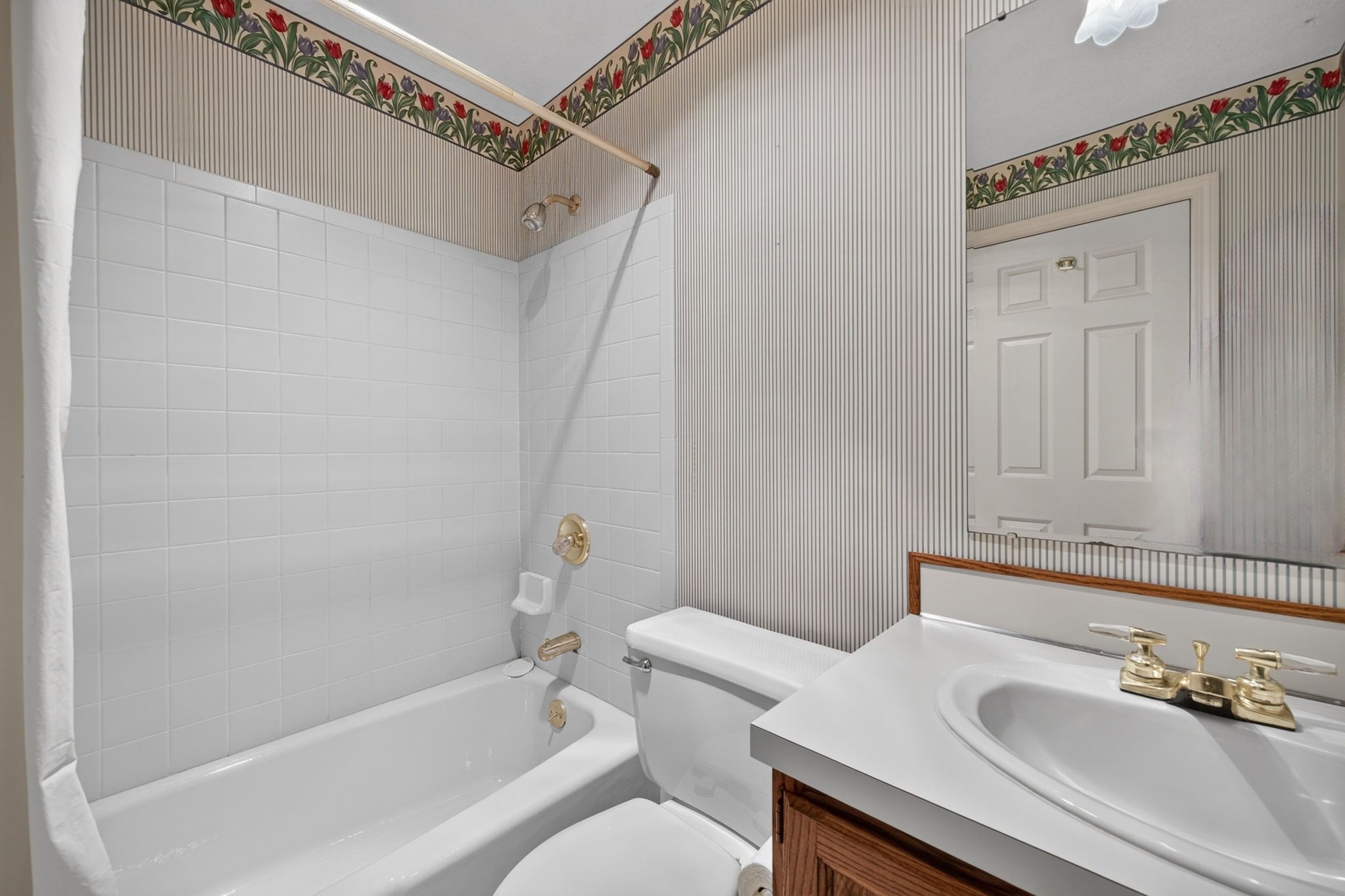401 Colonial Drive # 38 Property Photo 24
