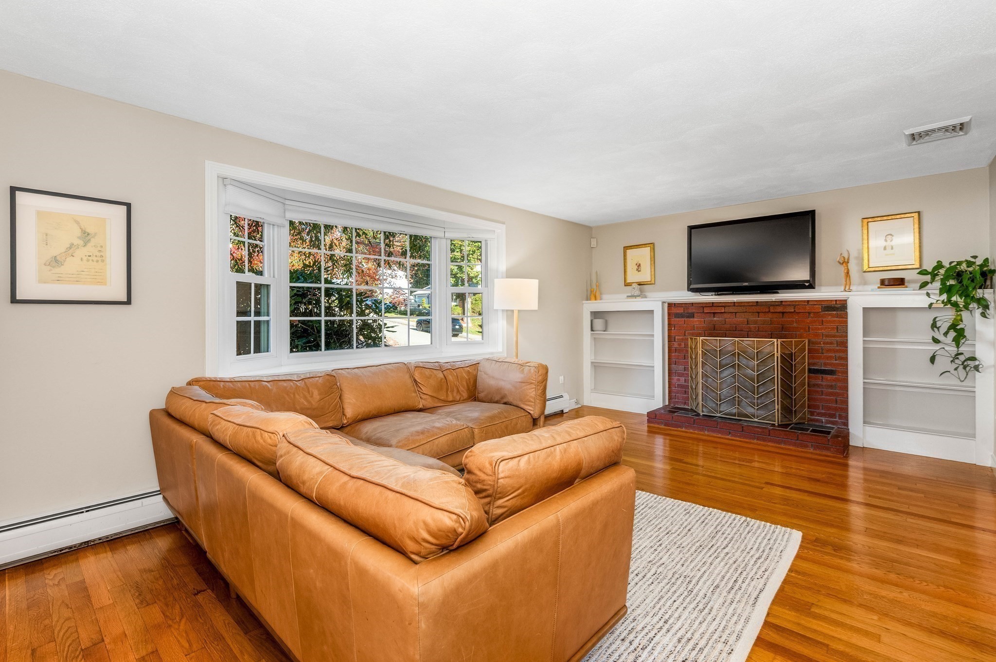 2 Margaret St Property Photo 8