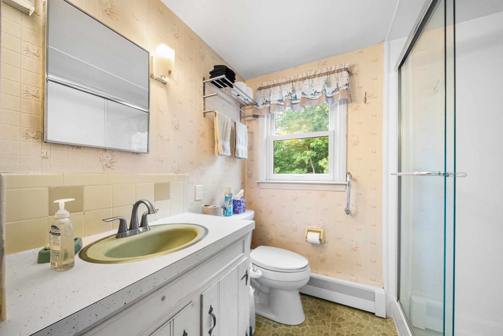 488 Main St Property Photo 16