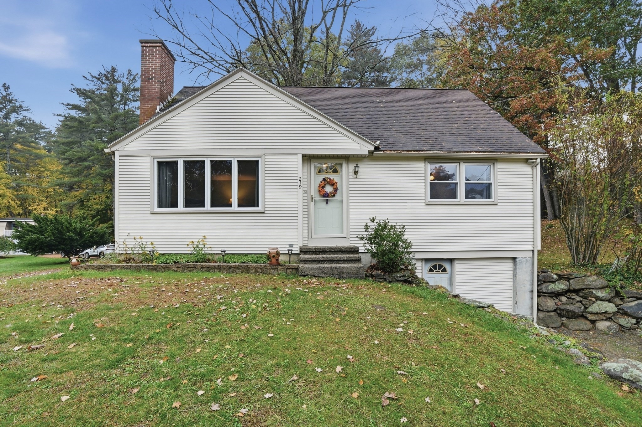 219 Amherst St Property Photo 1