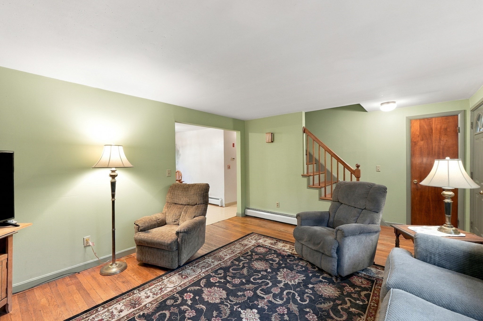 219 Amherst St Property Photo 10