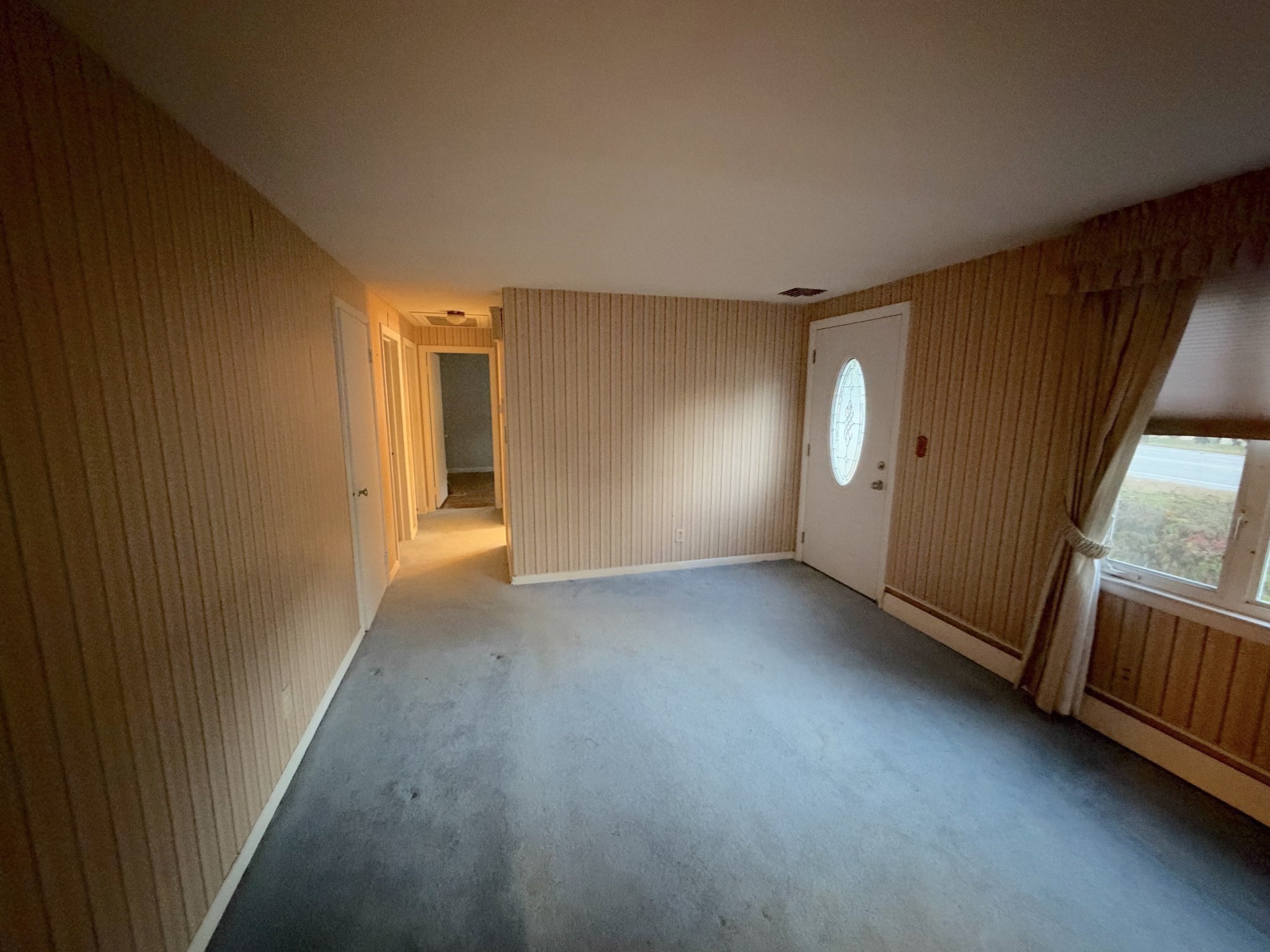 648 North Street Property Photo 9