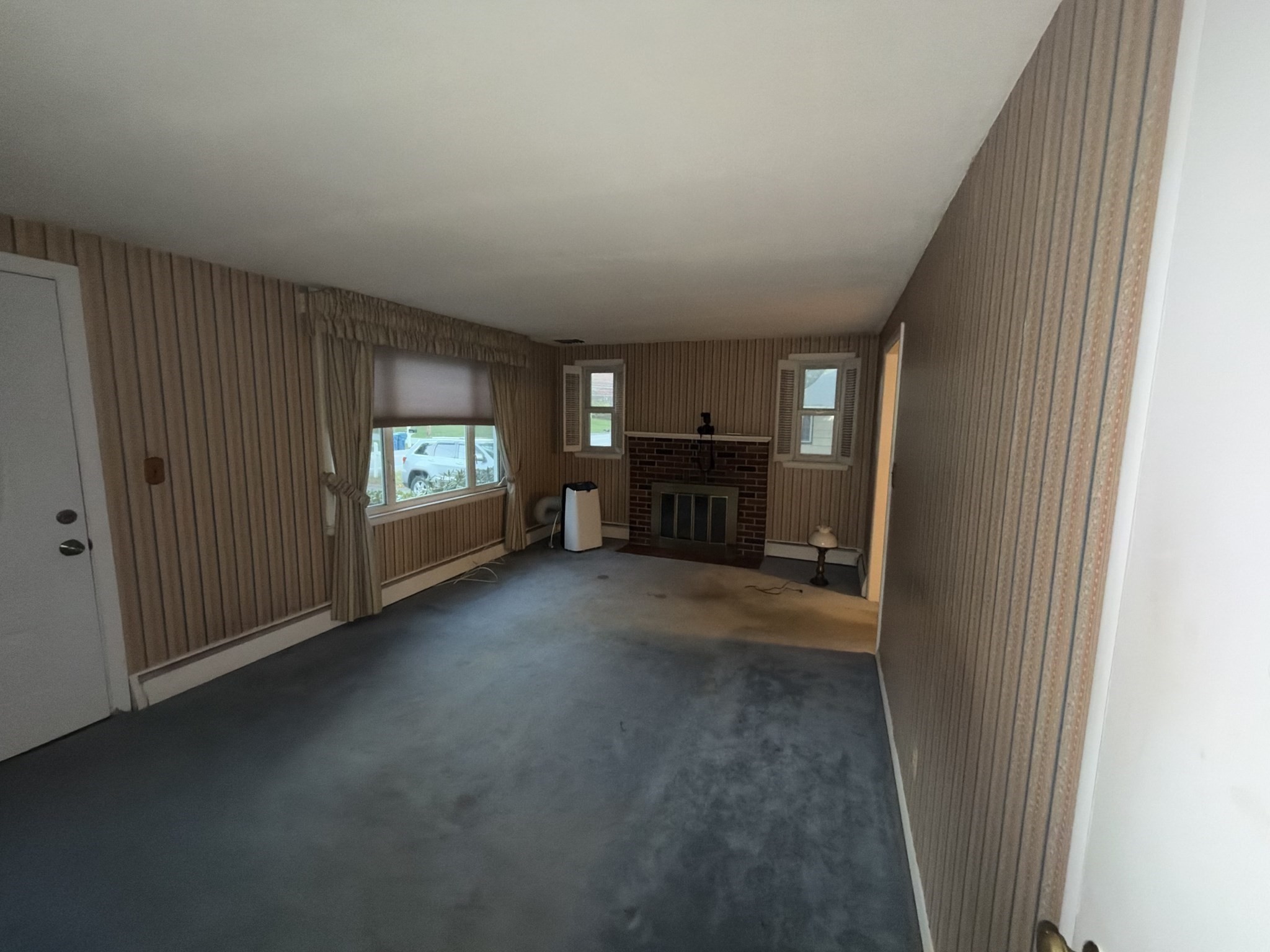 648 North Street Property Photo 10