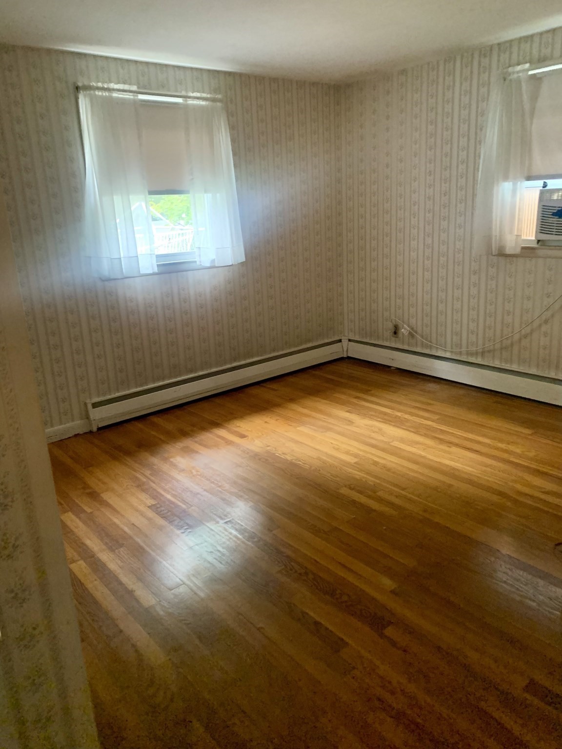 648 North Street Property Photo 15