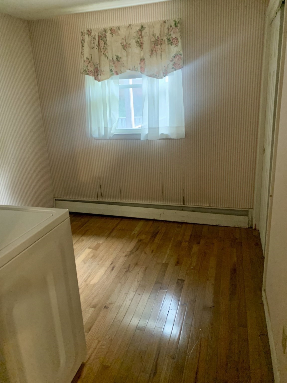 648 North Street Property Photo 16
