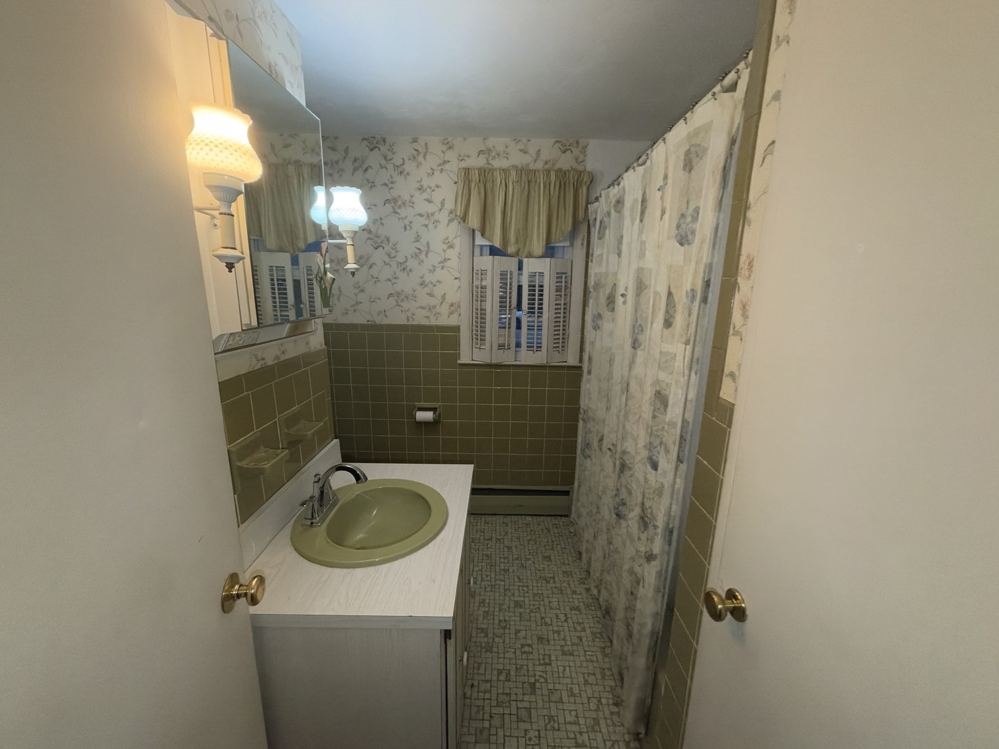648 North Street Property Photo 17