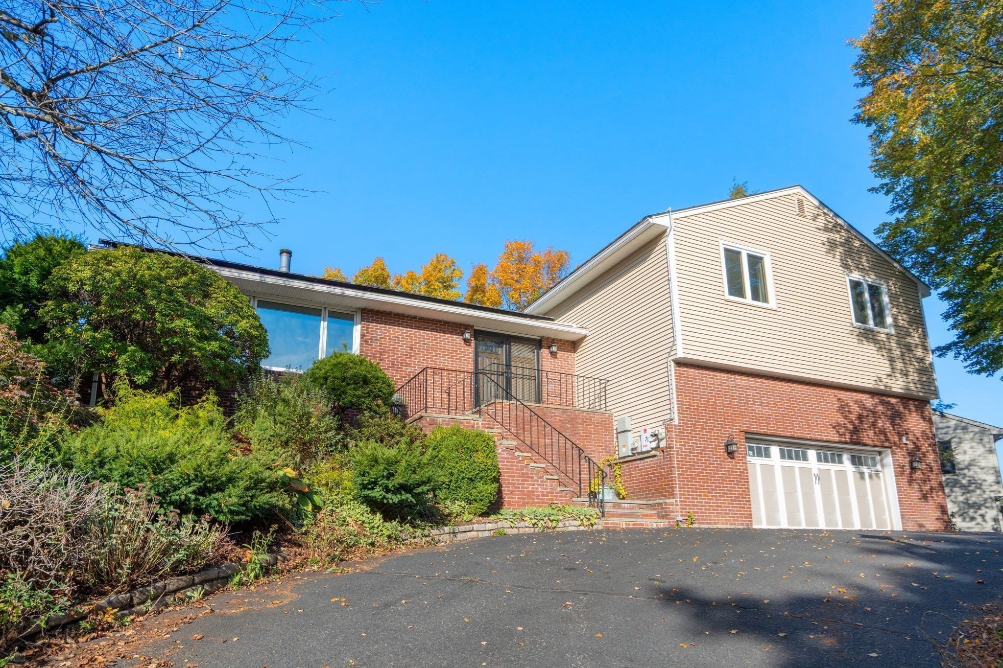 5 Pebble Place Property Photo 1