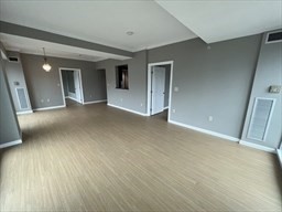 1 Nassau St # 1401 Property Photo 6