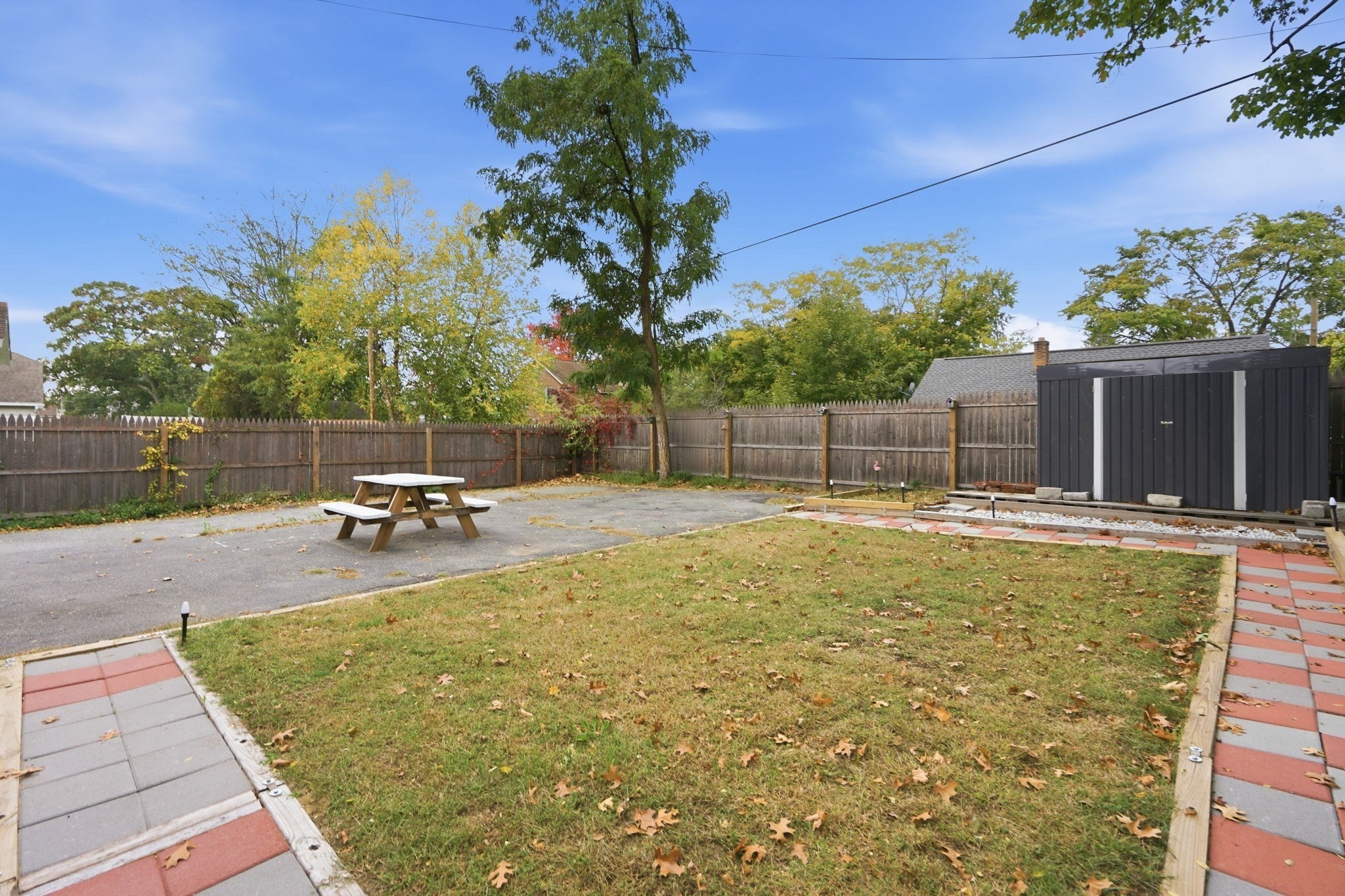 38 Worthy St Property Photo 6