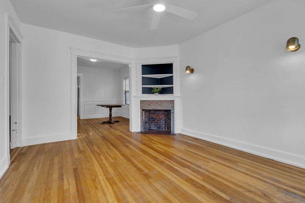 69 Westmoreland St # 1 Property Photo 3