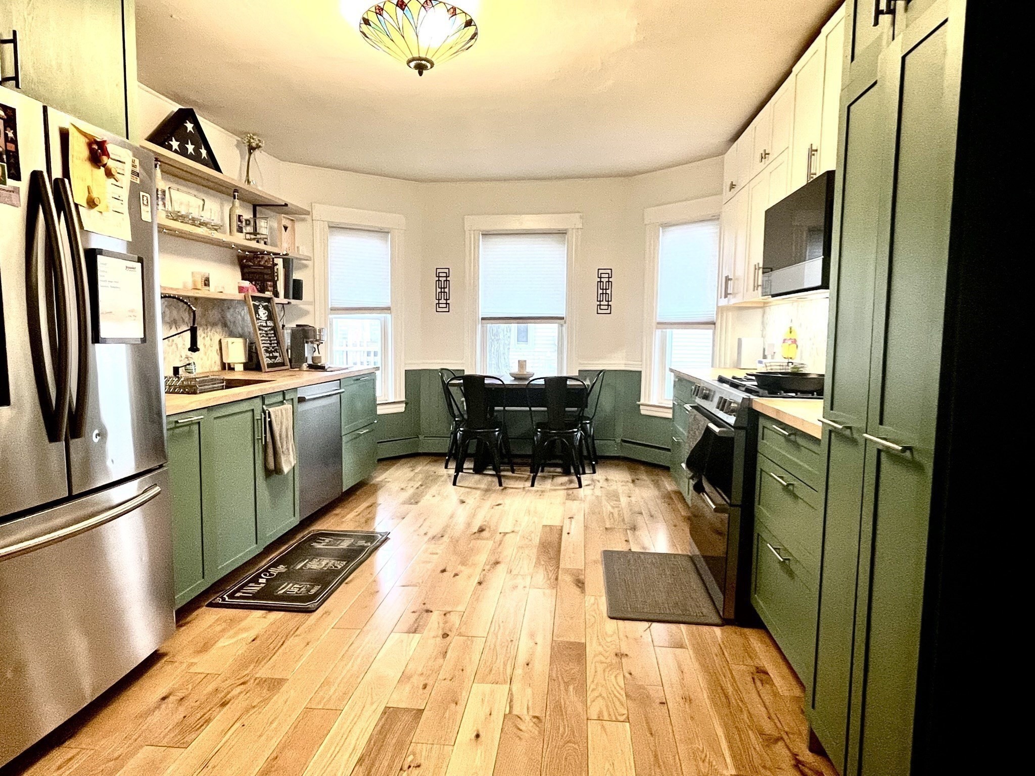 14 Wall St Property Photo 5