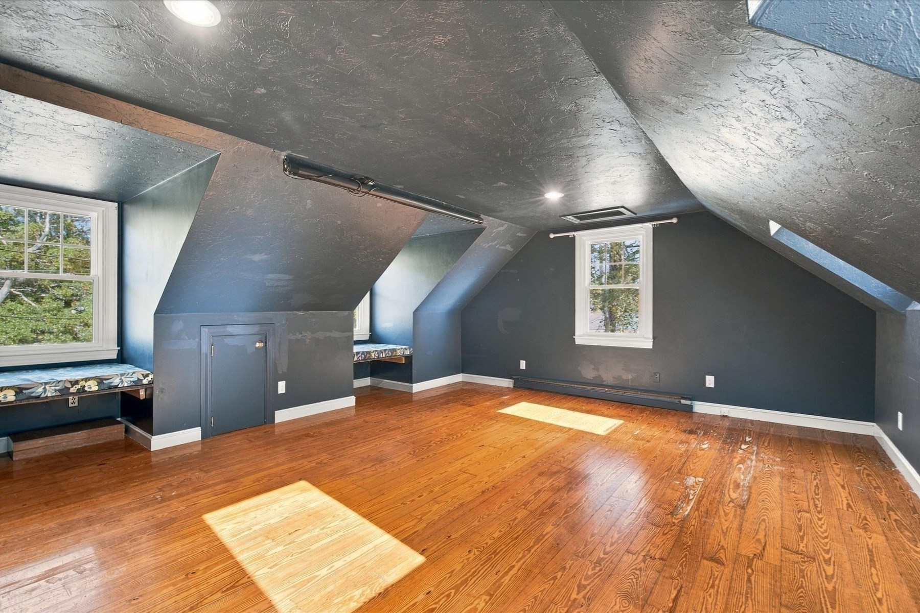 6 Luigi Ave Property Photo 27