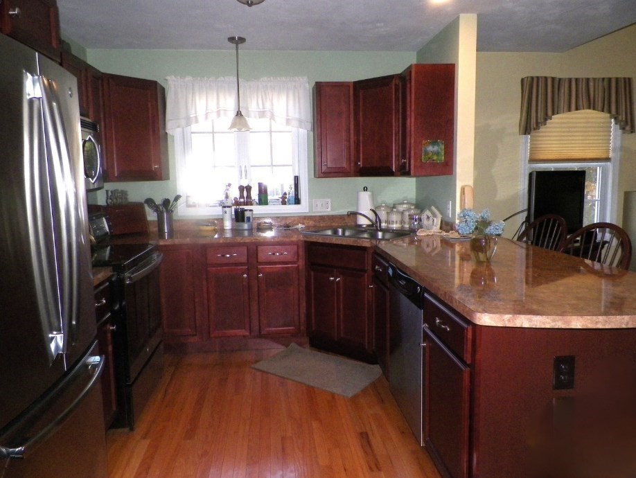 12 Kyle Hunter Circle # 12 Property Photo 8