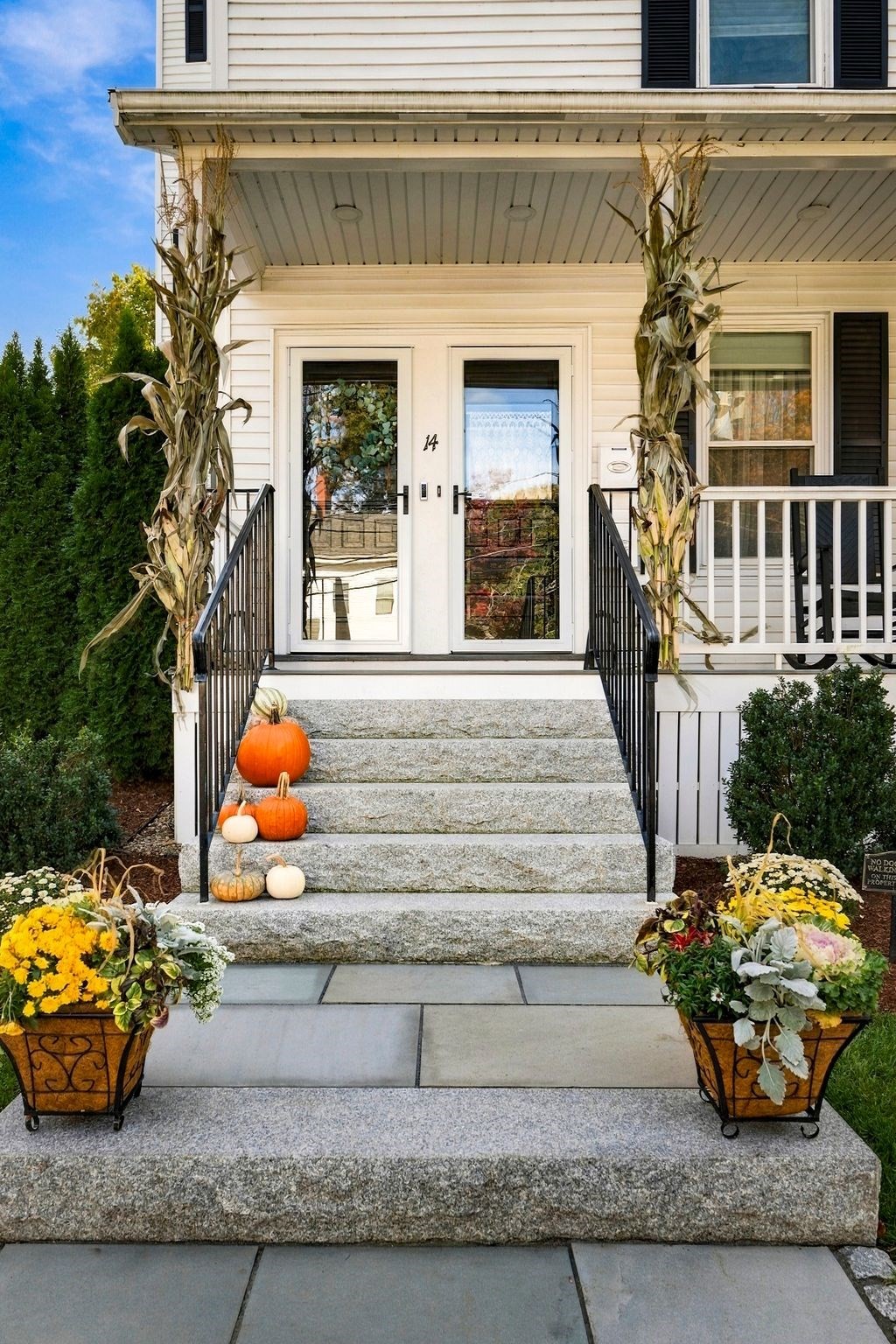 14 Otis St Property Photo 2