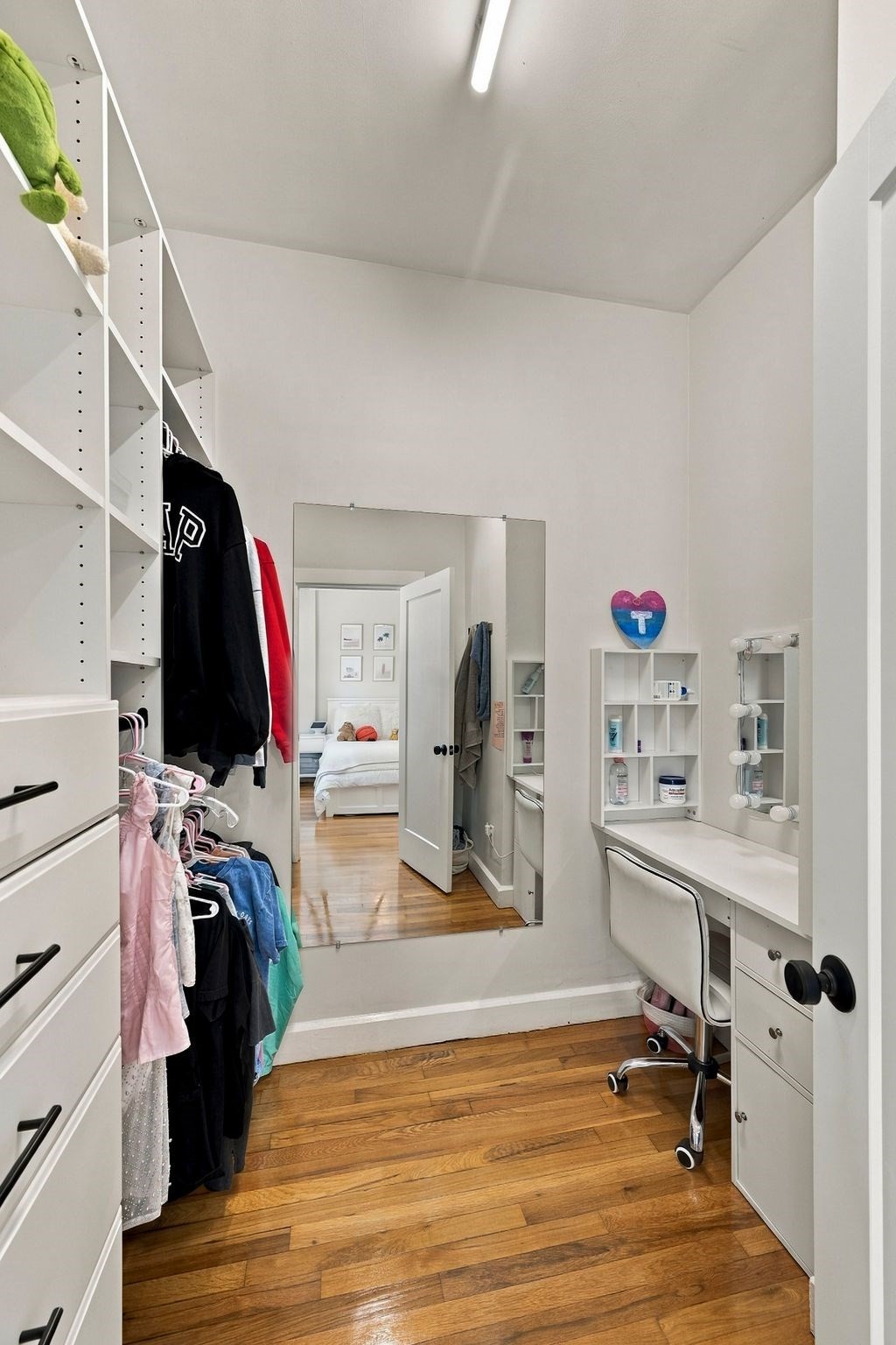 14 Otis St Property Photo 17