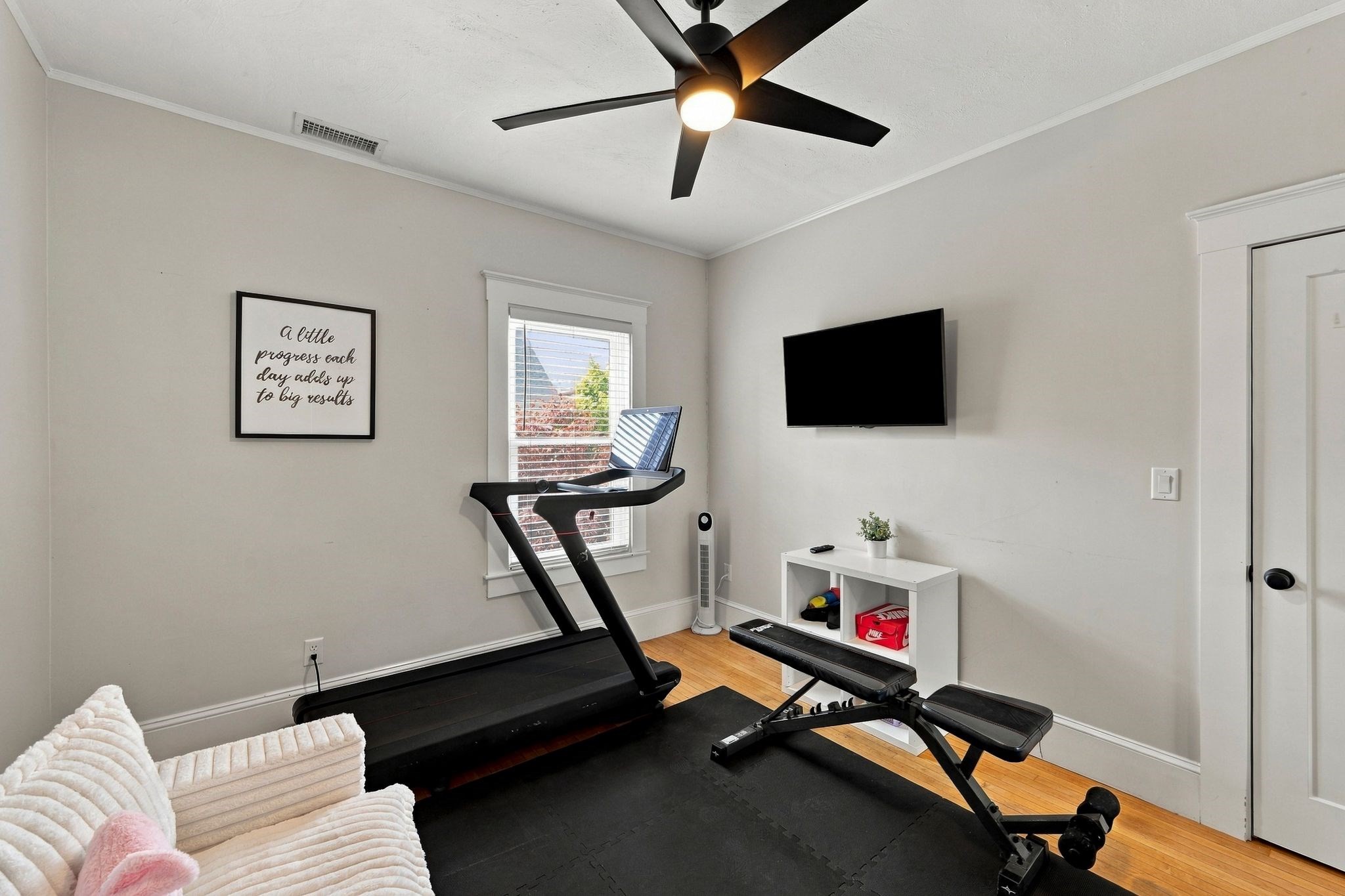 14 Otis St Property Photo 19