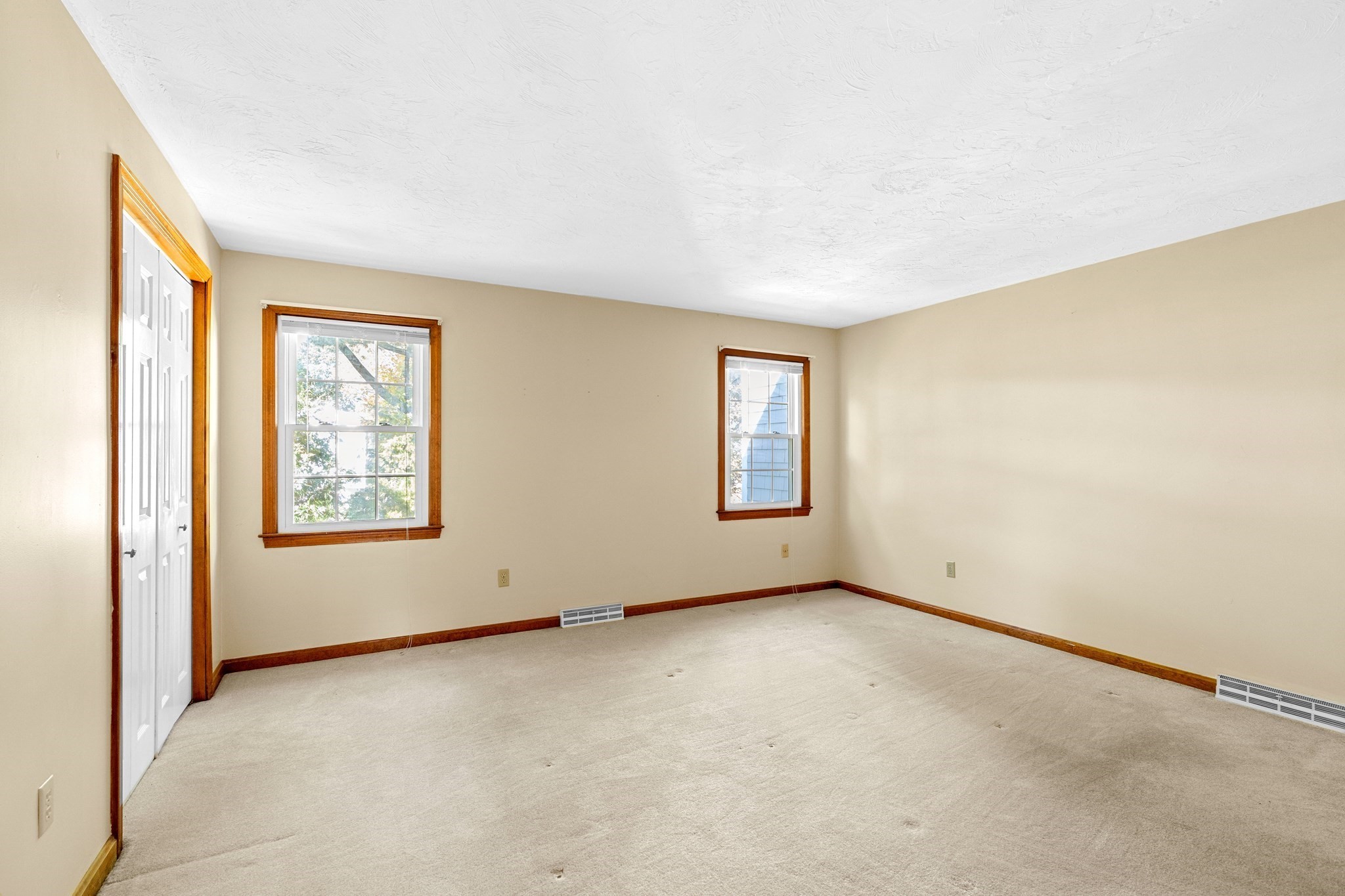 19 Washington Green # 19 Property Photo 22
