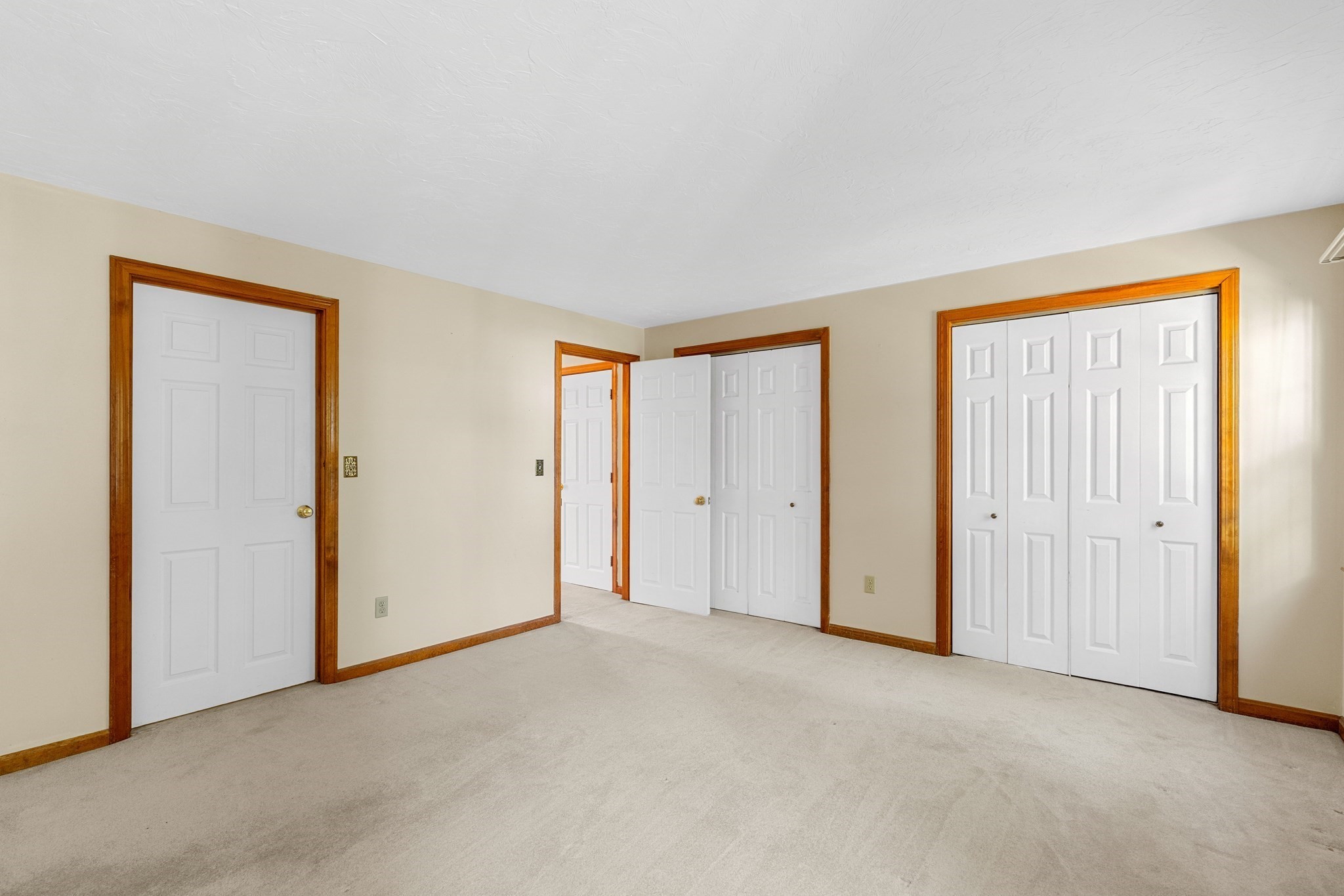 19 Washington Green # 19 Property Photo 23
