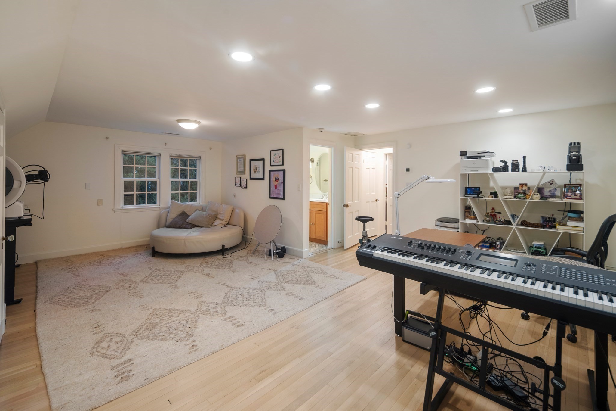 32 Pickwick Rd Property Photo 23