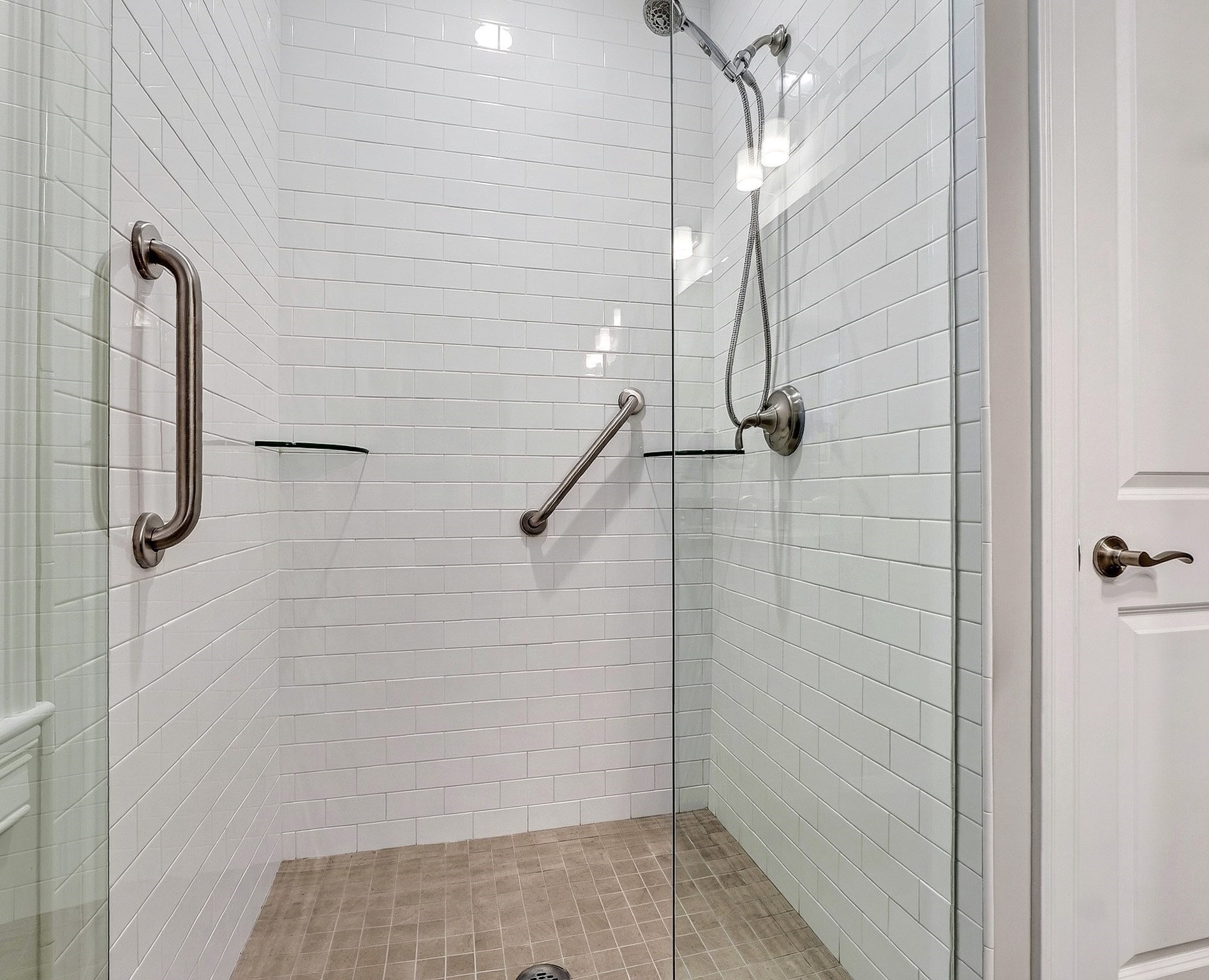 66 Evergreen Ave # 66 Property Photo 18