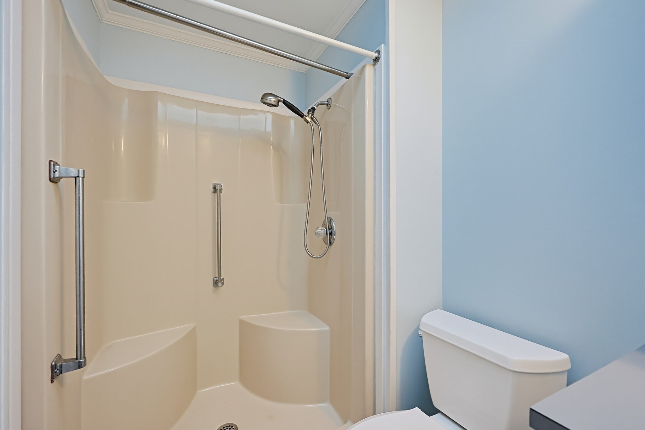 4 Forest Lane Property Photo 18