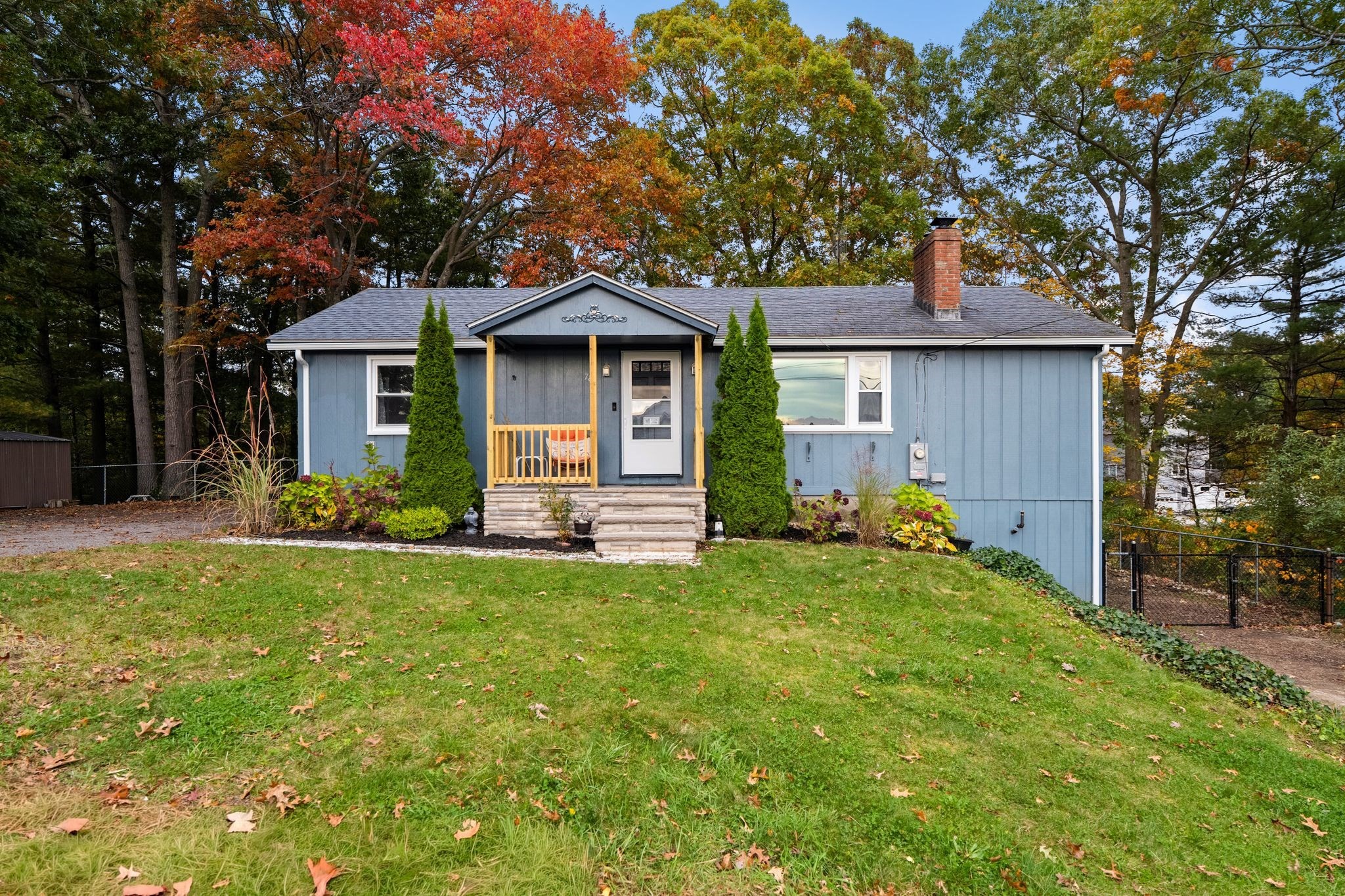 78 Cliff Drive Property Photo 1