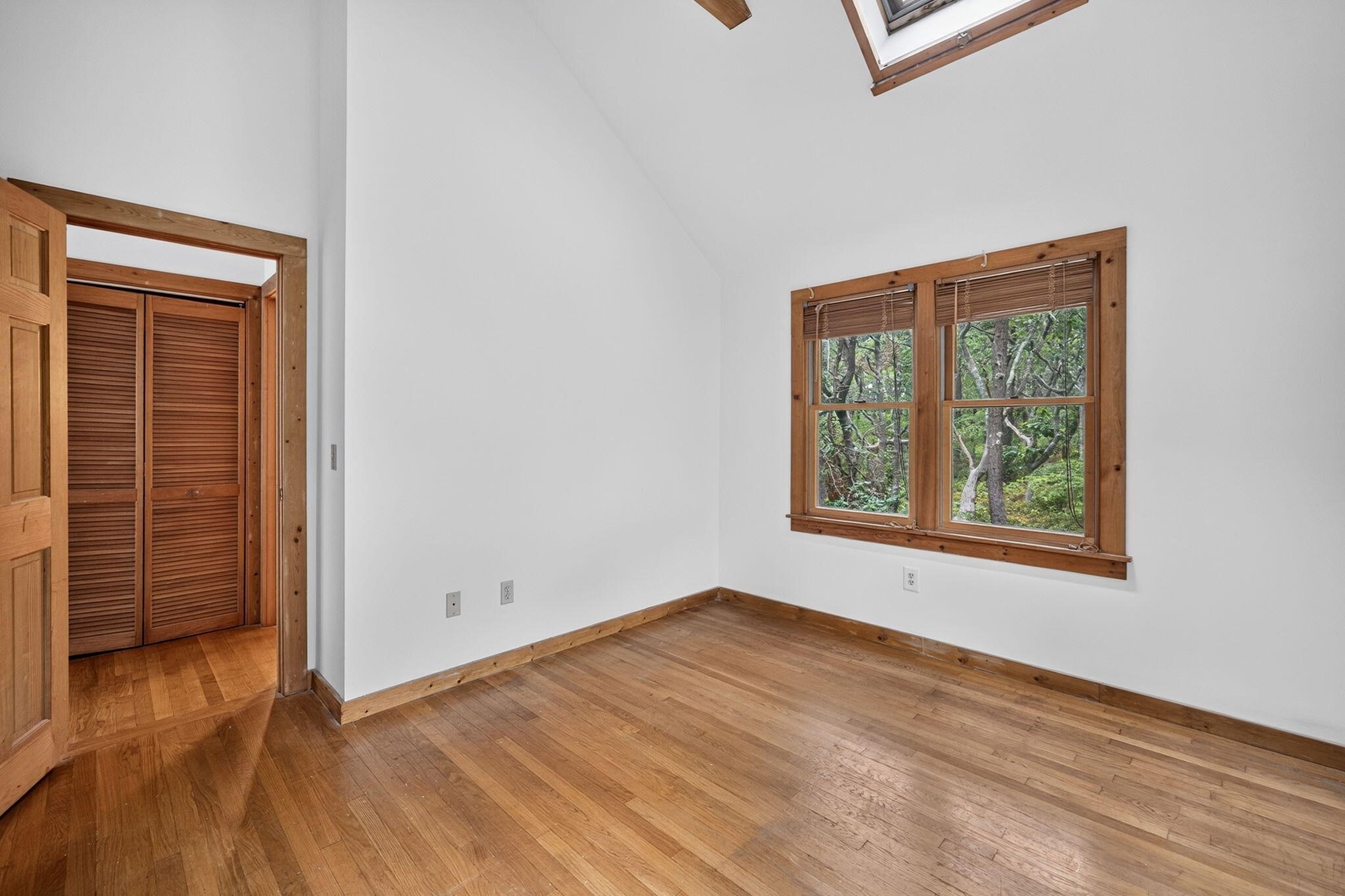 10 Seashore Park Drive Property Photo 19