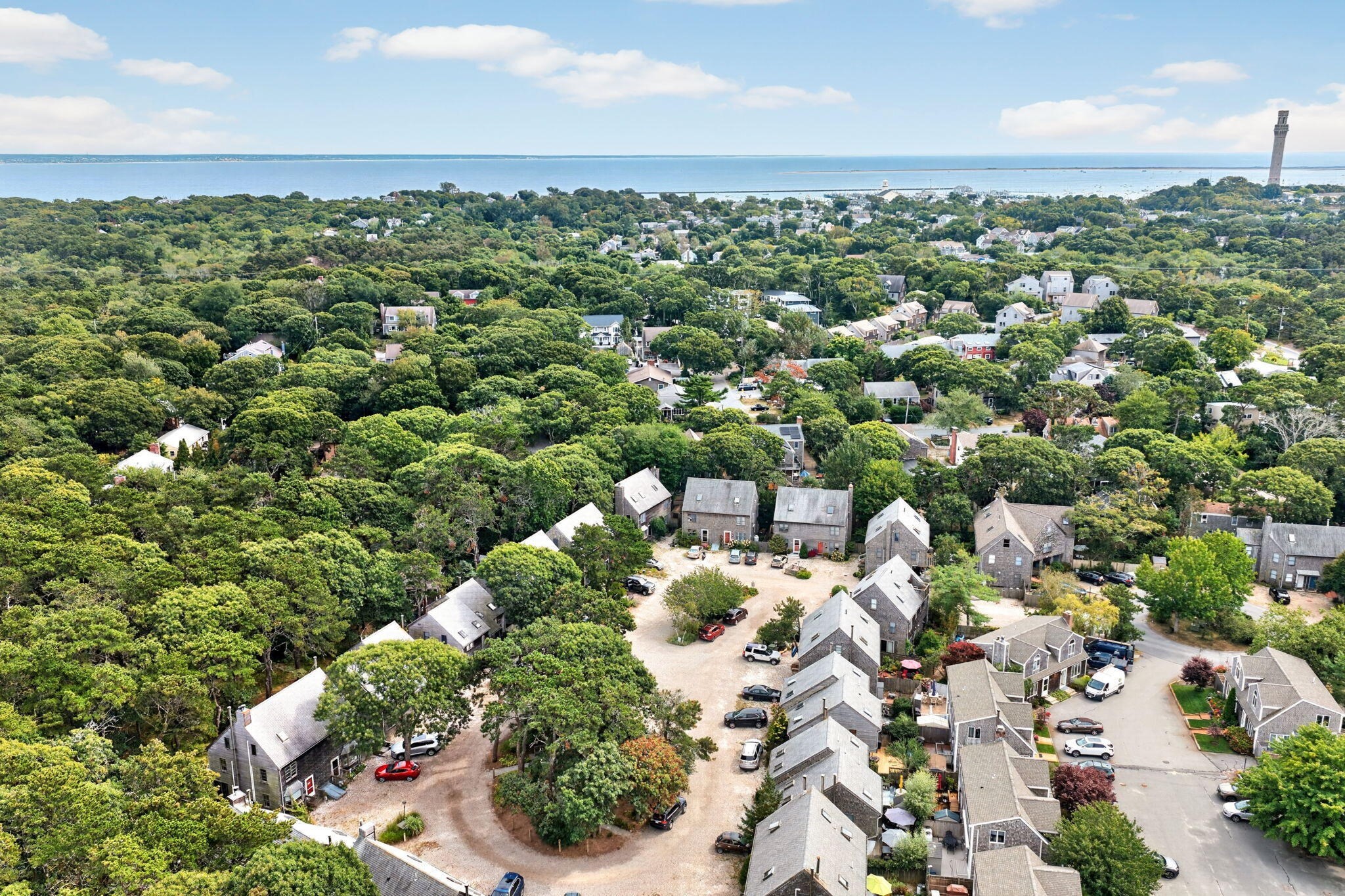 10 Seashore Park Drive Property Photo 28