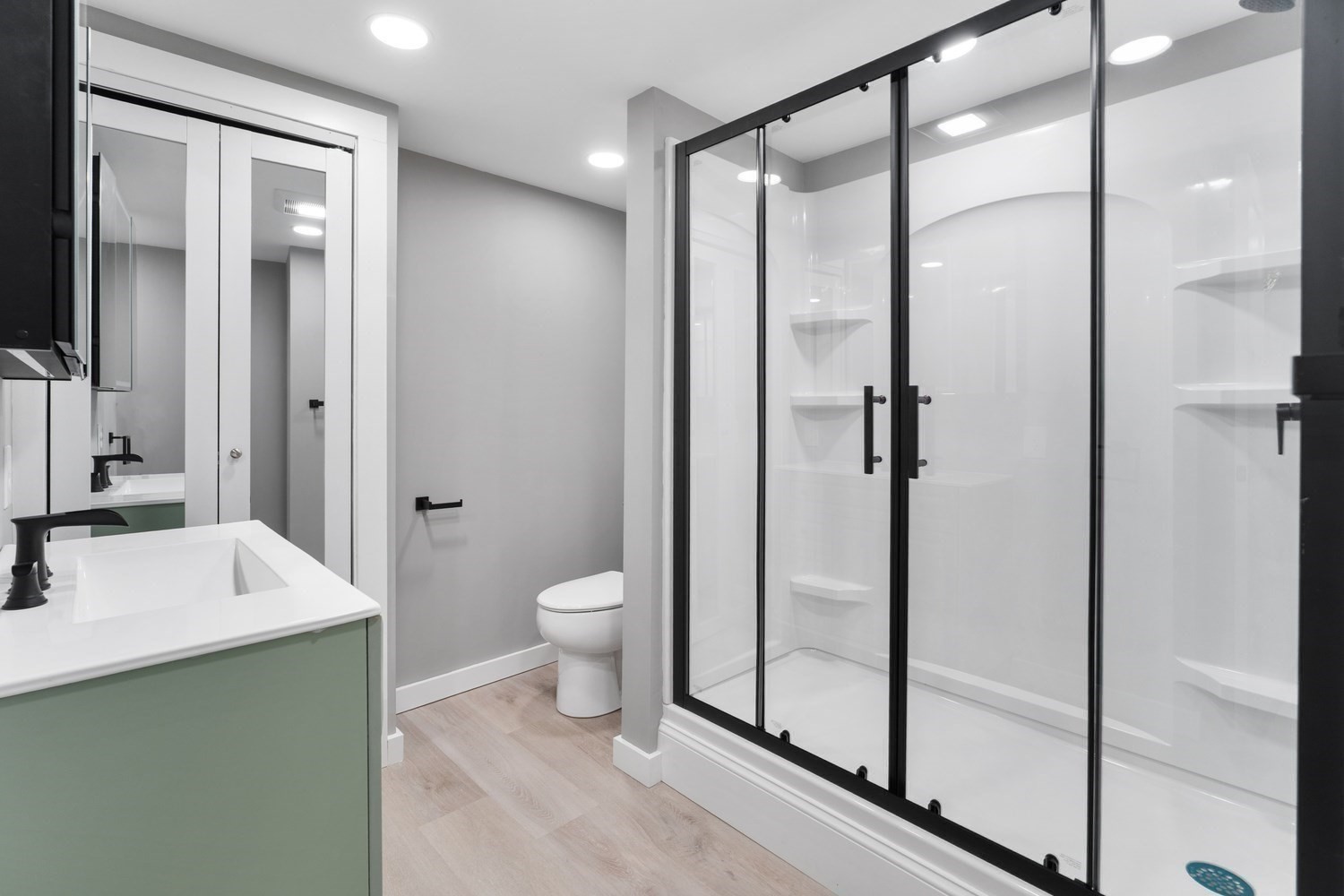 10 Shore Drive Property Photo 17